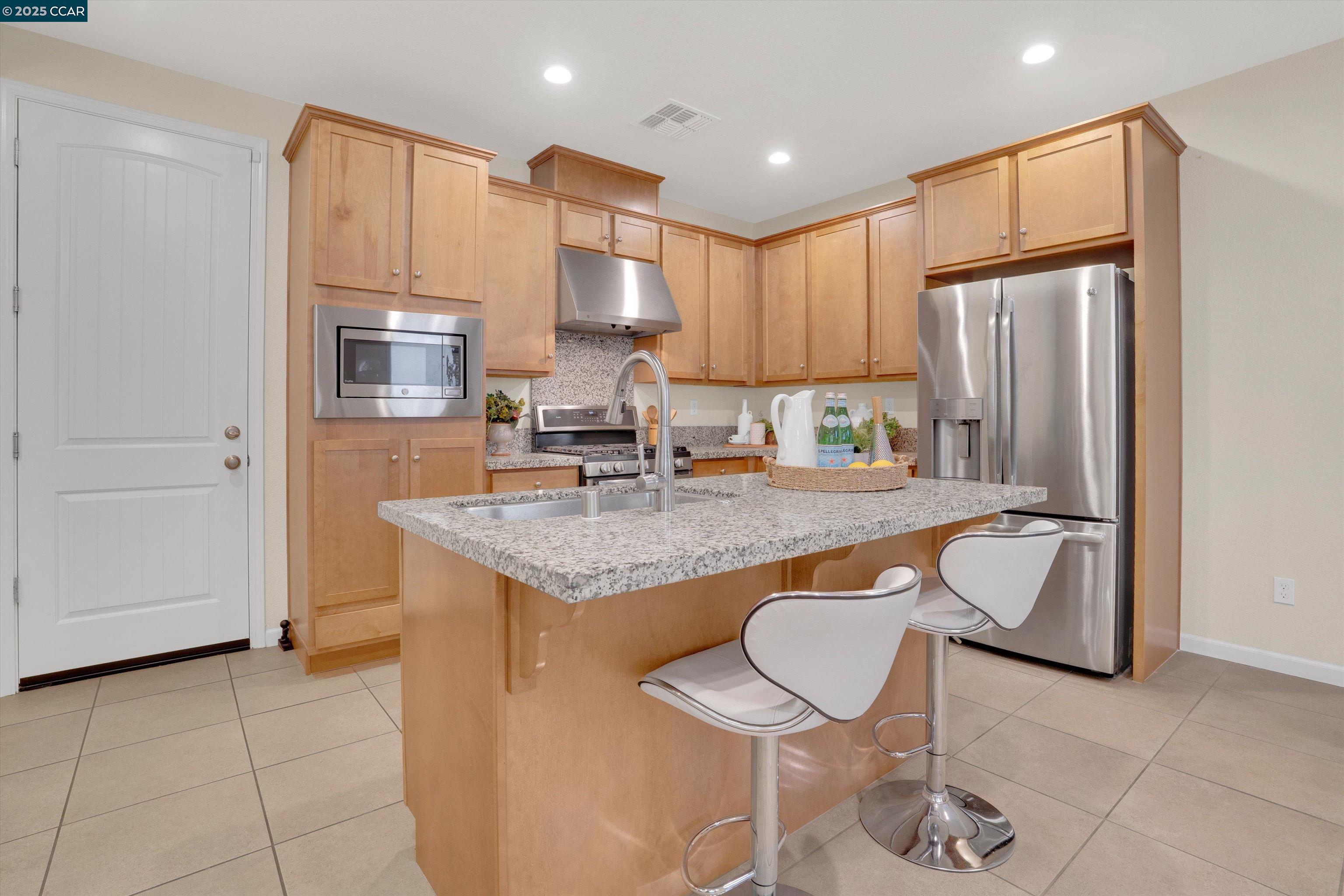 Photo #12: 41102595 Listing: Photo #12
