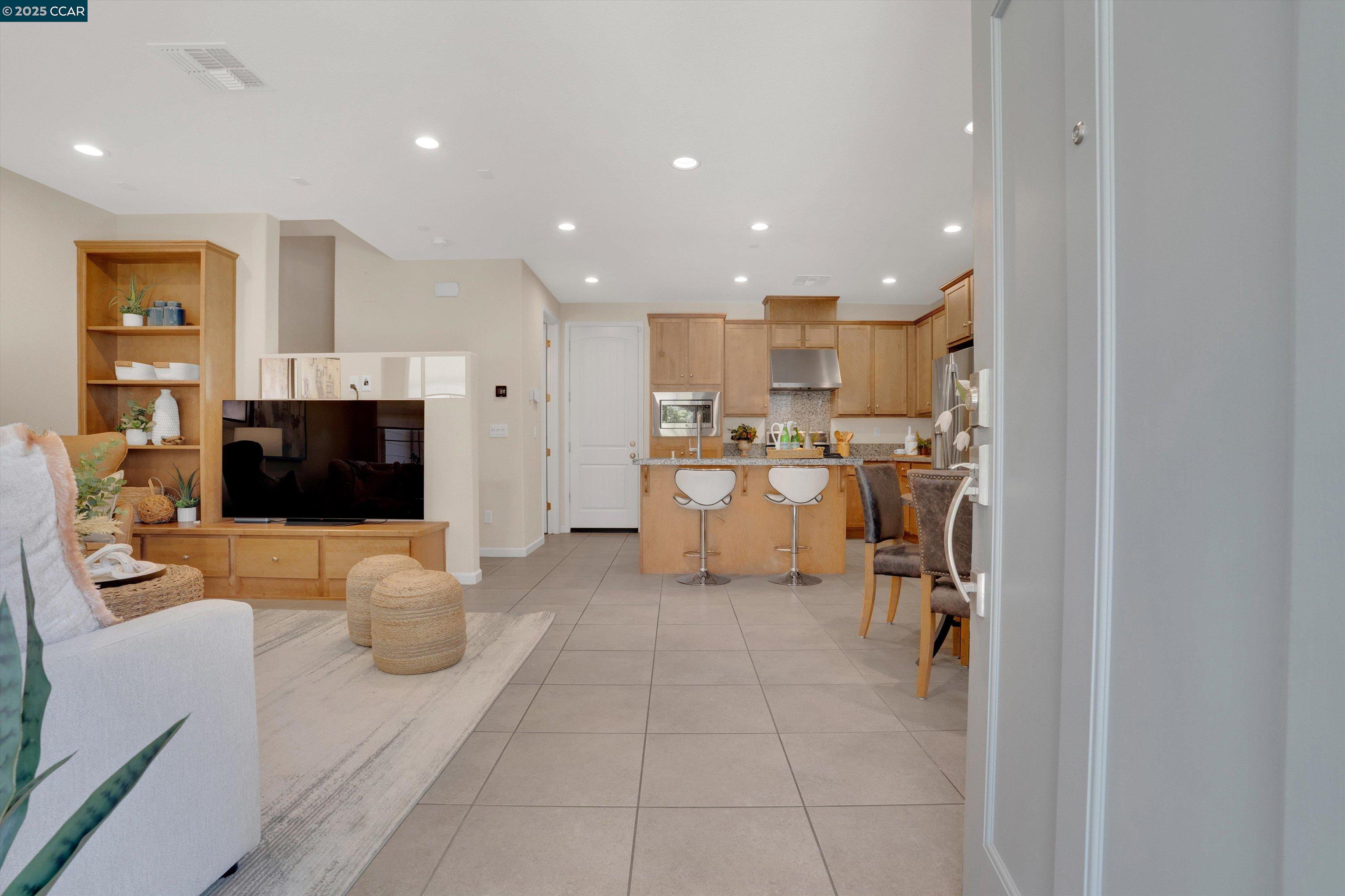 Photo #6: 41102595 Listing 