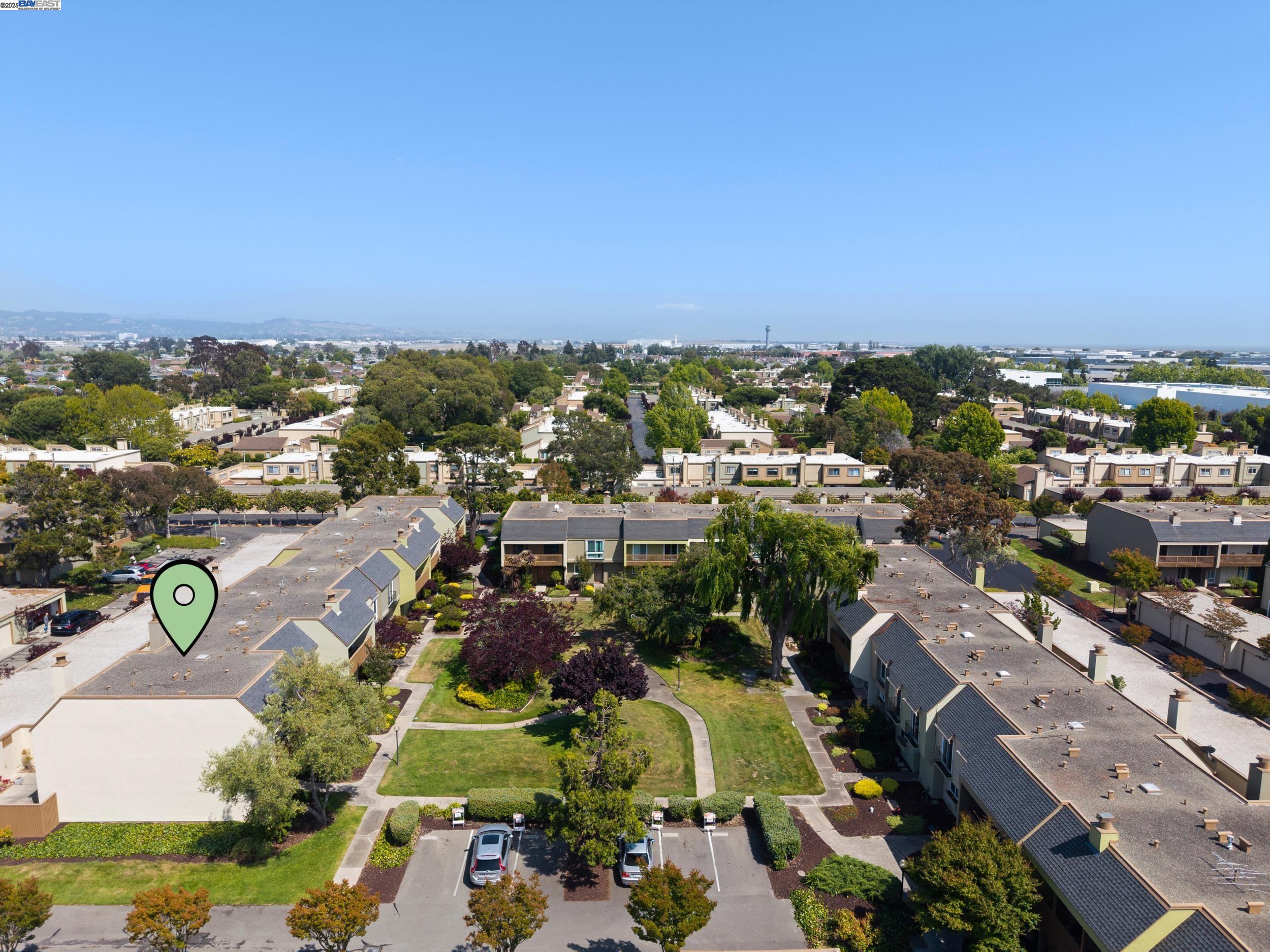 Detail Gallery Image 1 of 39 For 3112 La Campania, Alameda,  CA 94502 - 3 Beds | 2/1 Baths