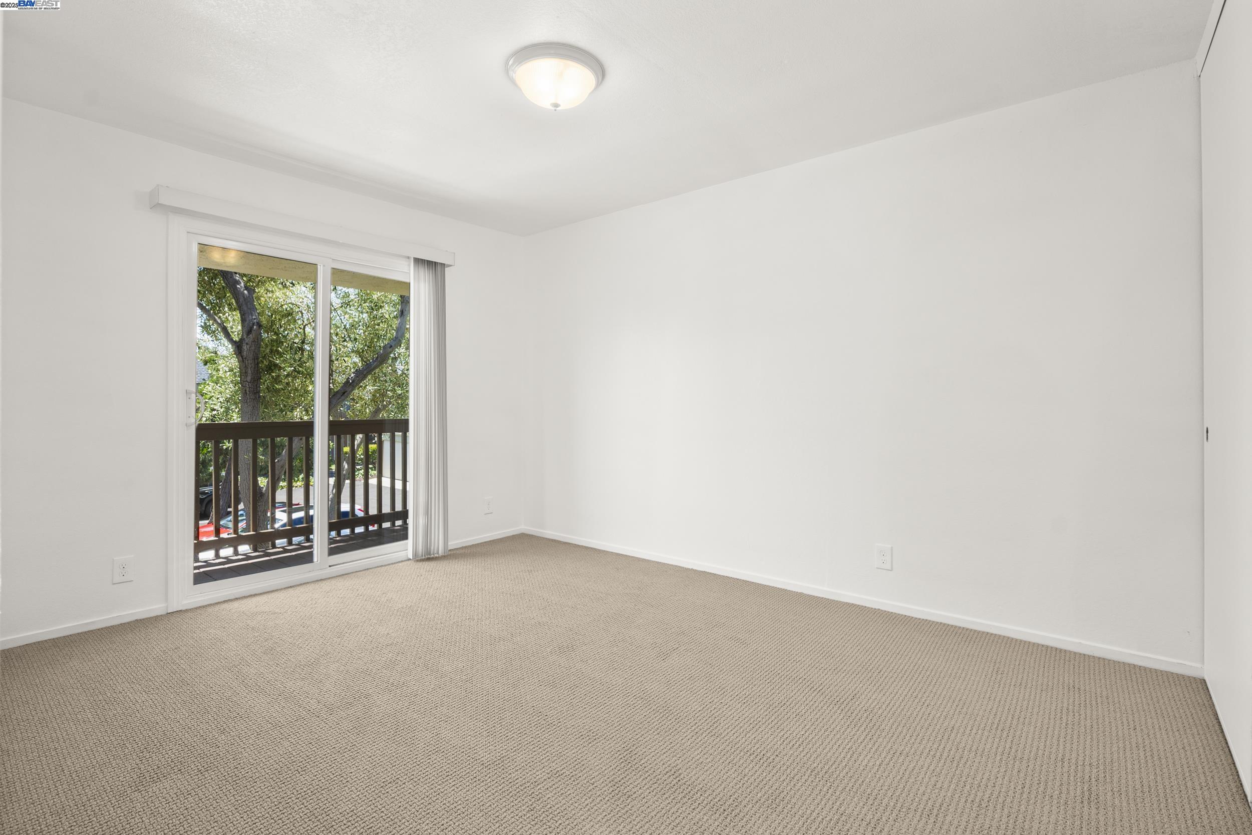 Photo #15: 41102598 Listing: Photo #15