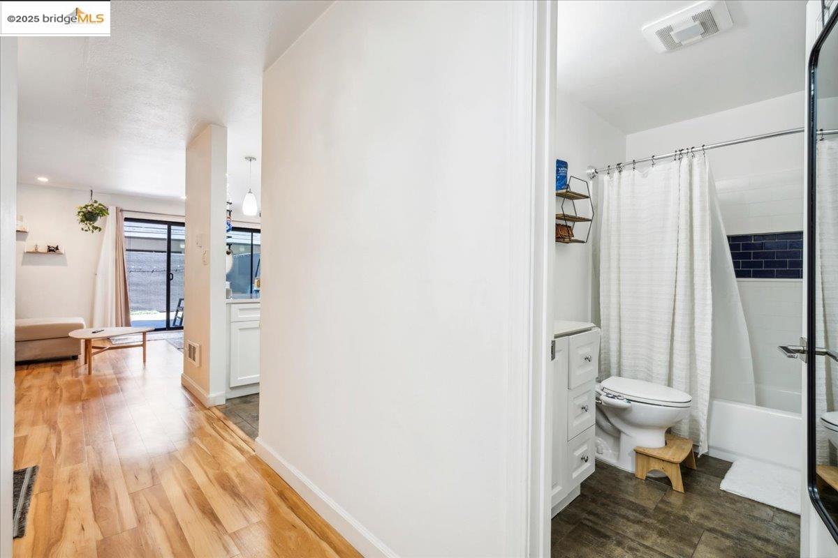 Detail Gallery Image 12 of 28 For 5 Embarcadero #130,  Oakland,  CA 94607 - 1 Beds | 1 Baths