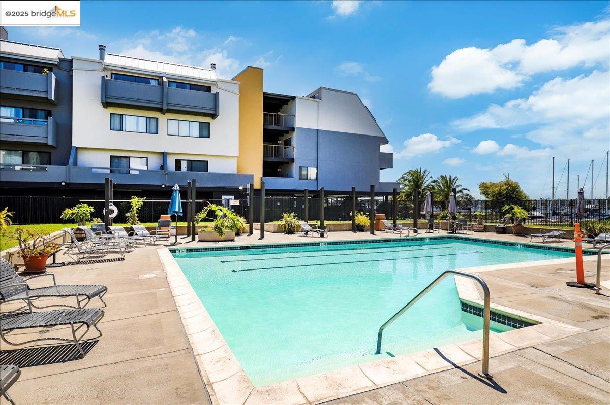 Detail Gallery Image 20 of 28 For 5 Embarcadero #130,  Oakland,  CA 94607 - 1 Beds | 1 Baths