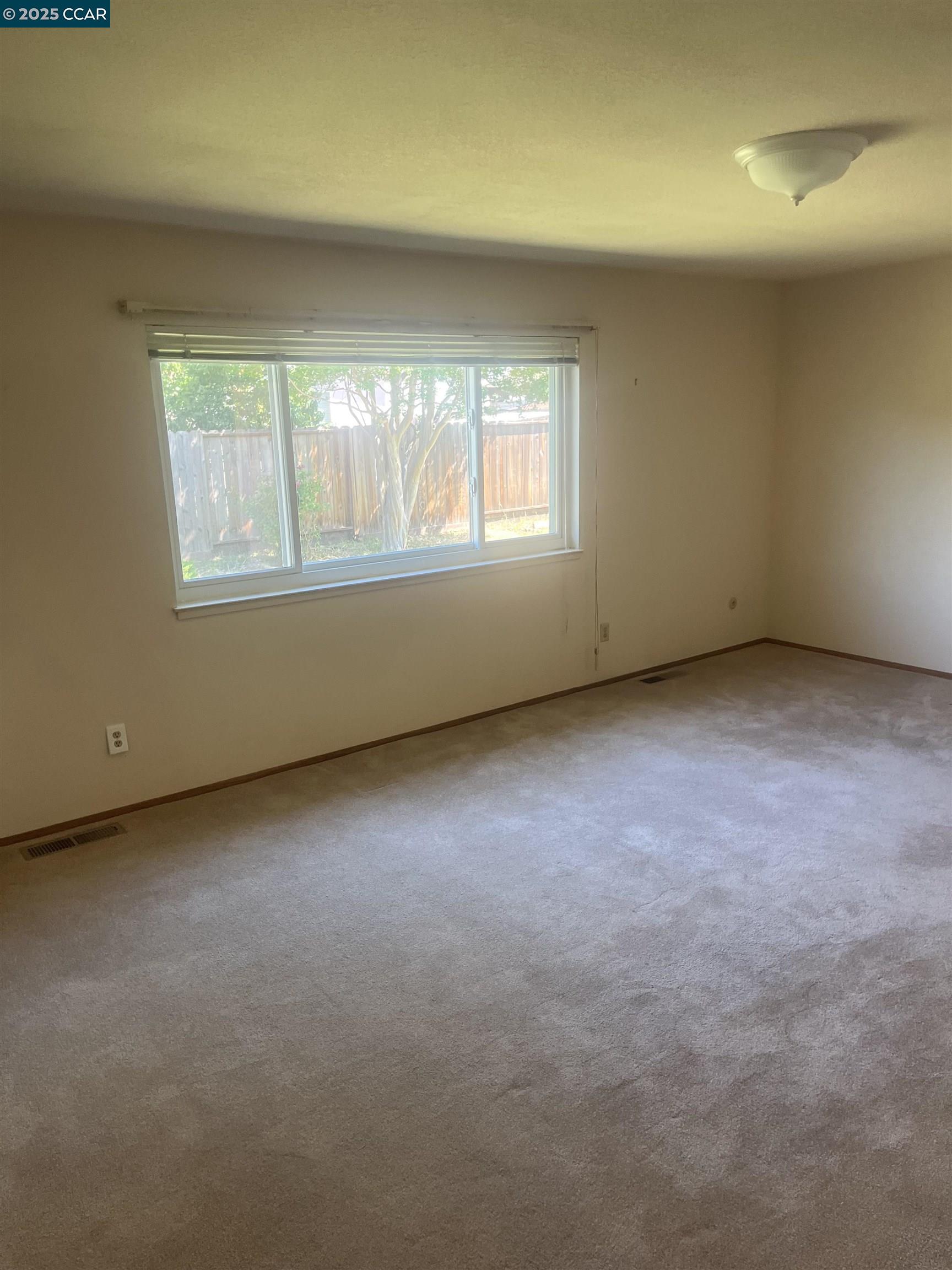 Detail Gallery Image 16 of 29 For 3455 Halifax Way, Concord,  CA 94520 - 3 Beds | 2/1 Baths