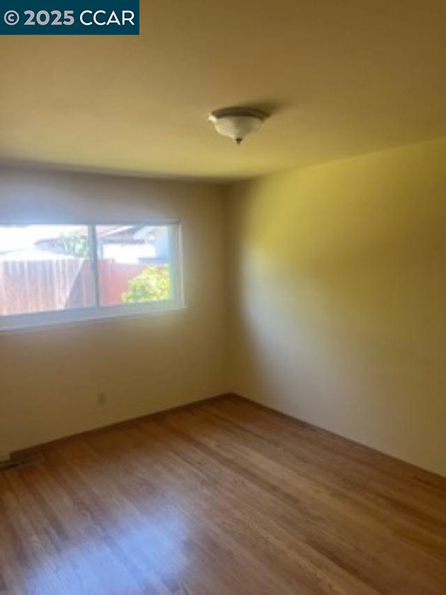 Detail Gallery Image 5 of 29 For 3455 Halifax Way, Concord,  CA 94520 - 3 Beds | 2/1 Baths