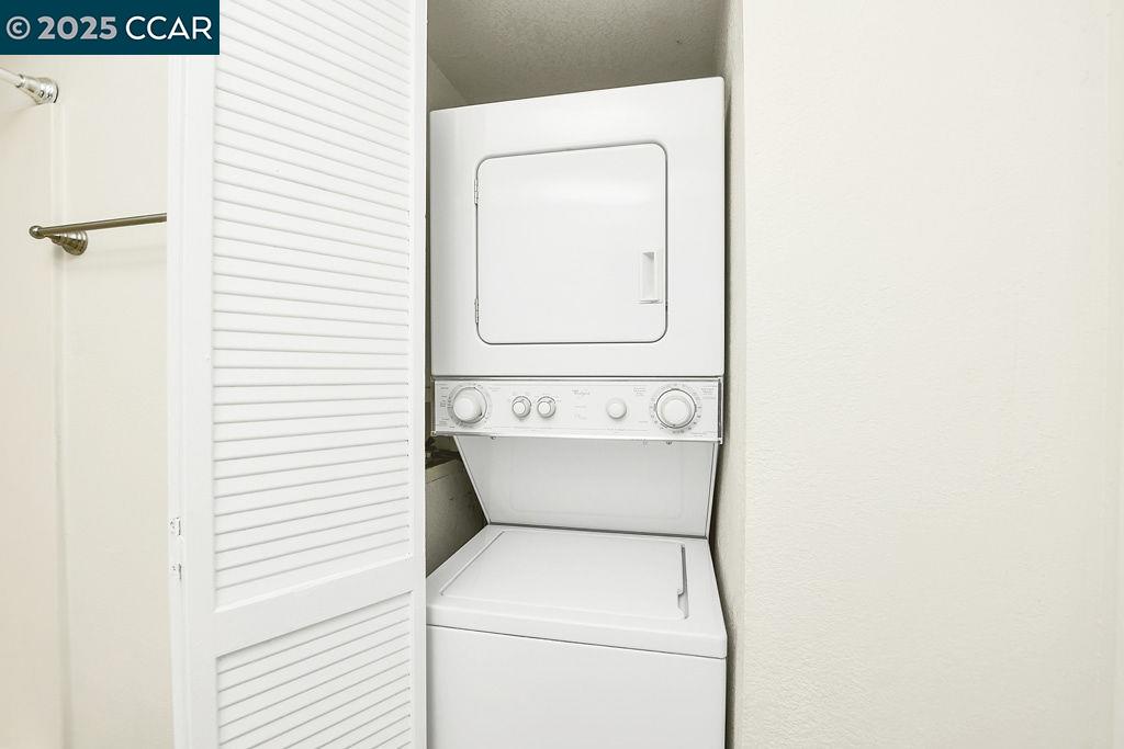 Photo #11: 41102610 Listing: Photo #11