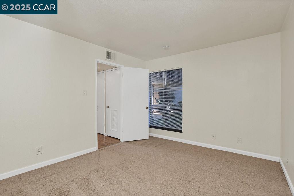 Photo #13: 41102610 Listing: Photo #13