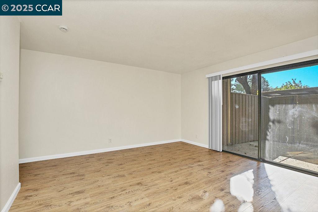 Photo #3: 41102610 Listing 
