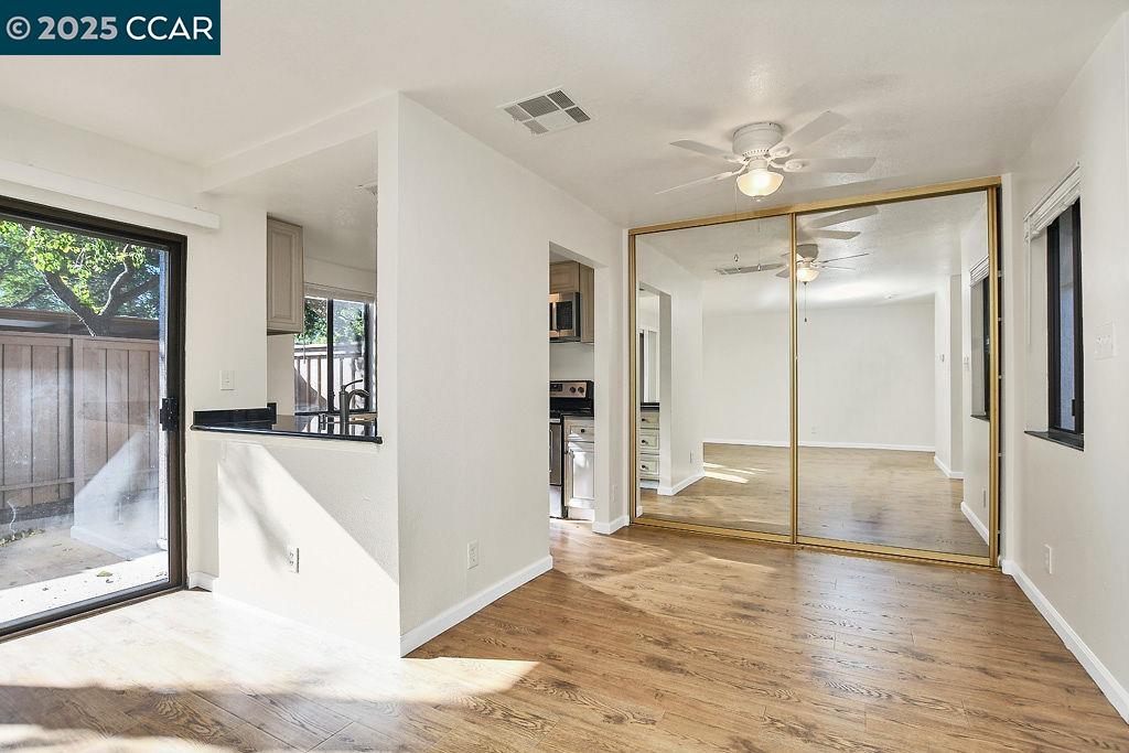 Photo #5: 41102610 Listing 