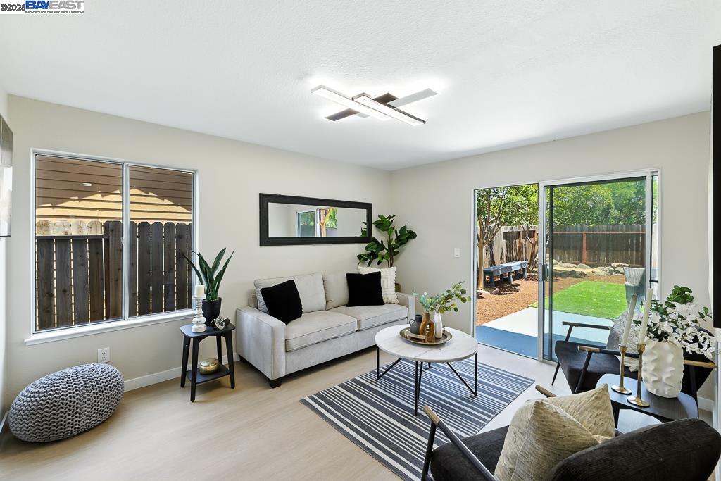 Detail Gallery Image 31 of 52 For 5113 Tumbleweed Ct, Antioch,  CA 94531 - 3 Beds | 2/1 Baths