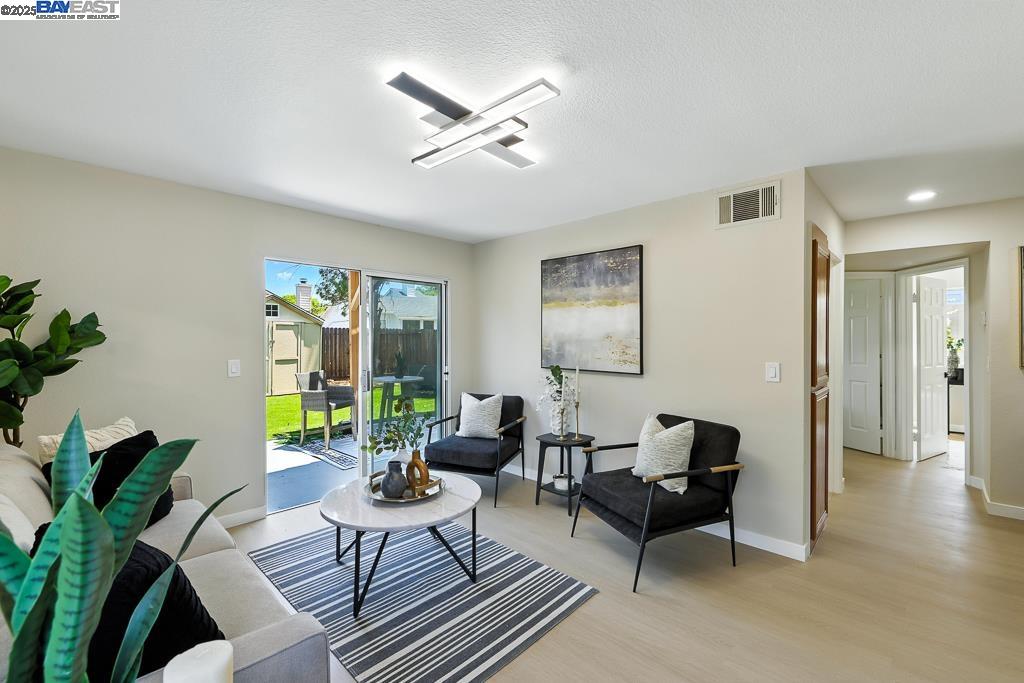 Detail Gallery Image 32 of 52 For 5113 Tumbleweed Ct, Antioch,  CA 94531 - 3 Beds | 2/1 Baths