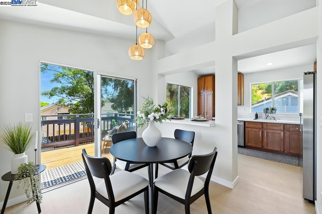 Detail Gallery Image 10 of 52 For 5113 Tumbleweed Ct, Antioch,  CA 94531 - 3 Beds | 2/1 Baths
