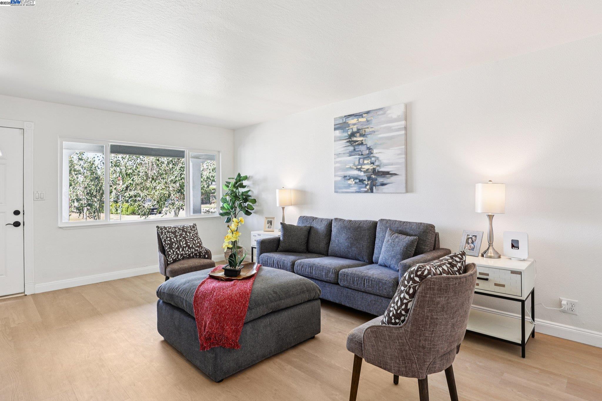 36302 Frobisher Dr, Fremont, California 94536, 3 Bedrooms Bedrooms, 6 Rooms Rooms,2 BathroomsBathrooms,Residential,For Sale,36302 Frobisher Dr,41102613