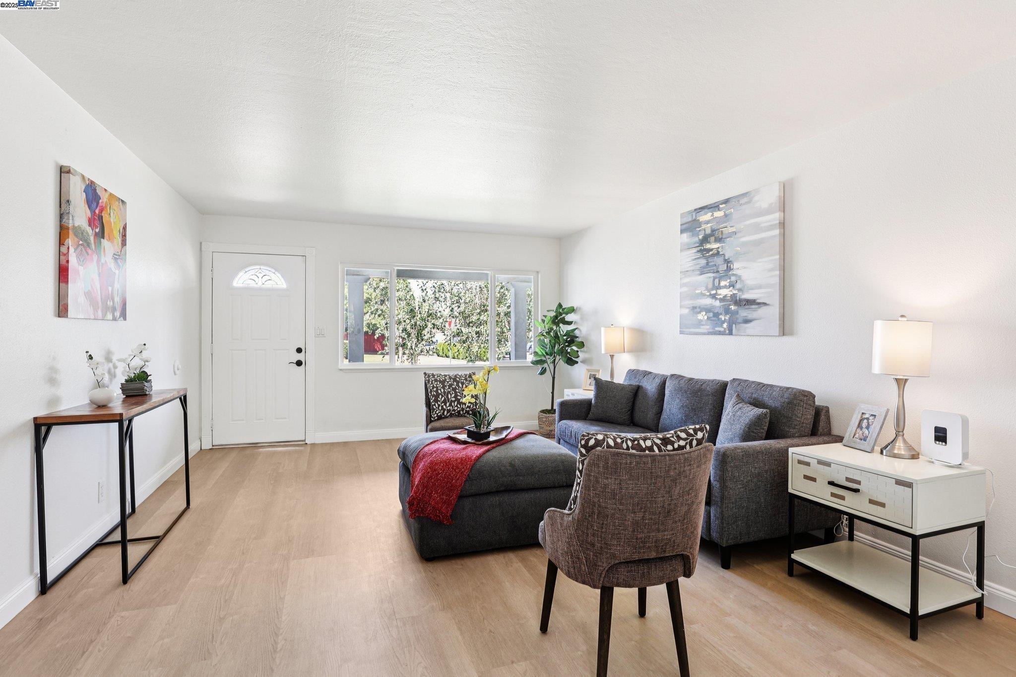 36302 Frobisher Dr, Fremont, California 94536, 3 Bedrooms Bedrooms, 6 Rooms Rooms,2 BathroomsBathrooms,Residential,For Sale,36302 Frobisher Dr,41102613