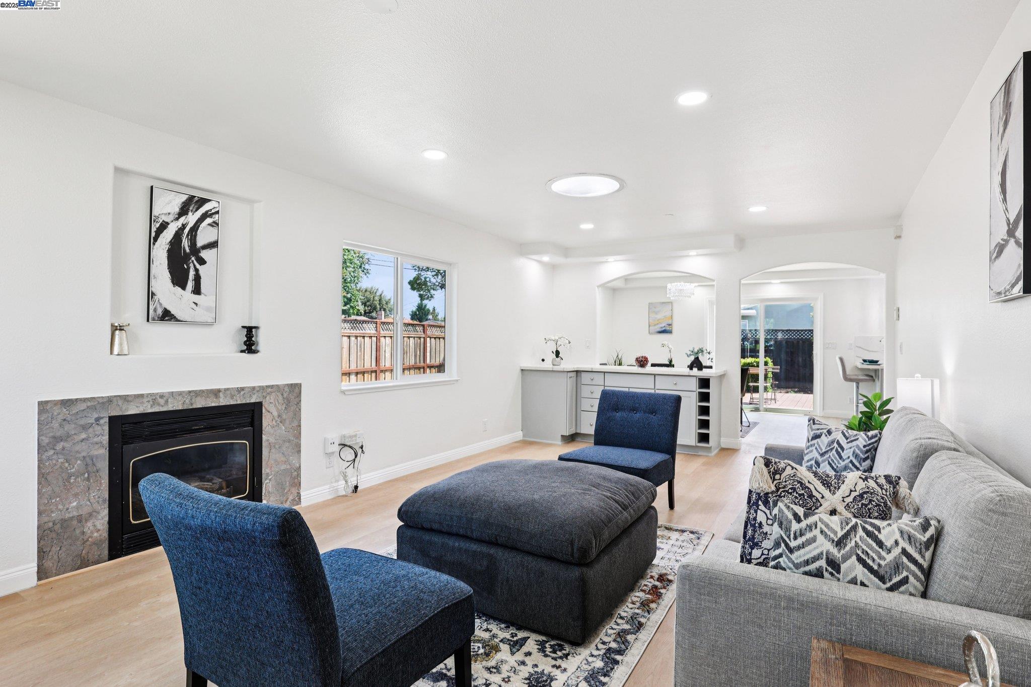 36302 Frobisher Dr, Fremont, California 94536, 3 Bedrooms Bedrooms, 6 Rooms Rooms,2 BathroomsBathrooms,Residential,For Sale,36302 Frobisher Dr,41102613