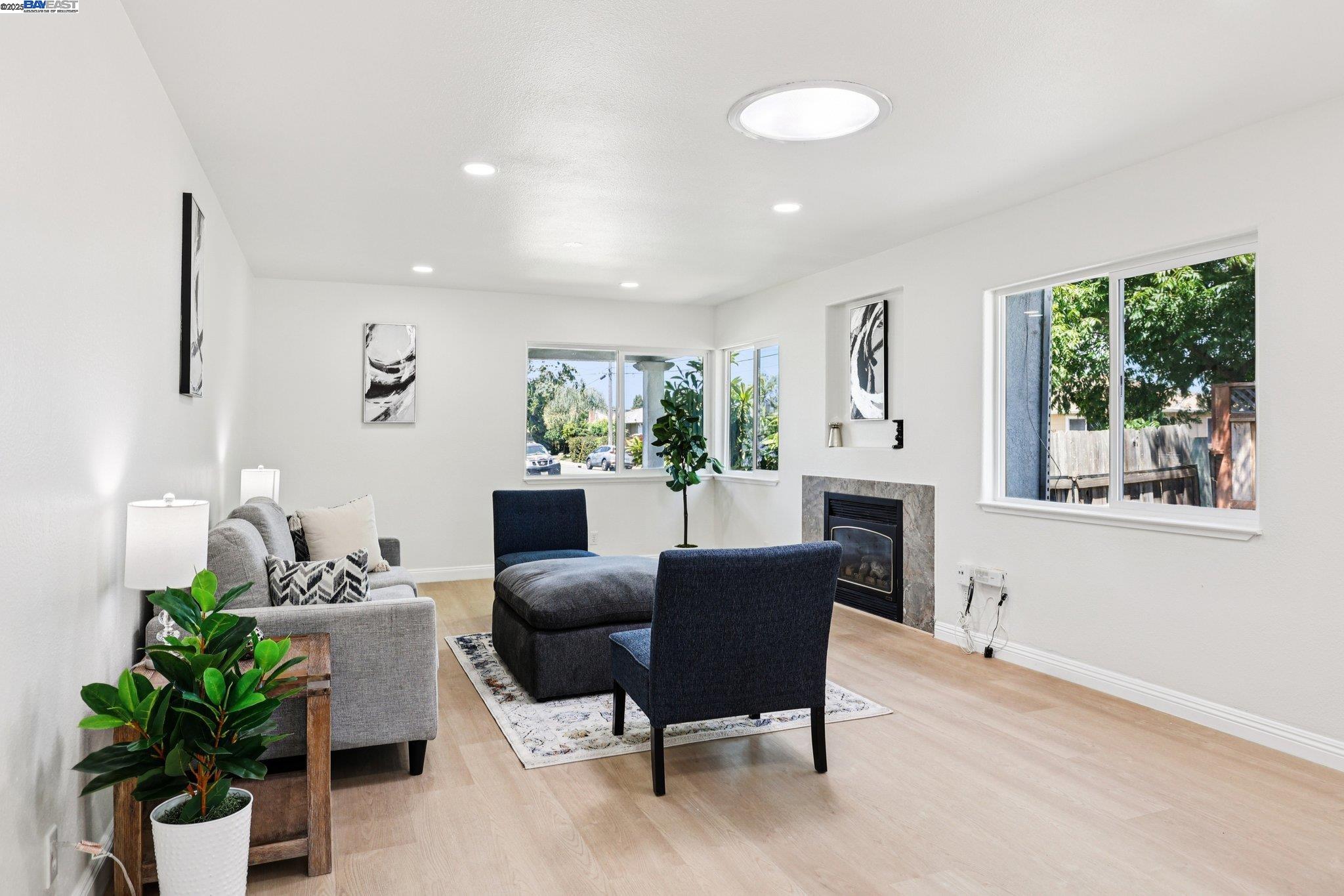 36302 Frobisher Dr, Fremont, California 94536, 3 Bedrooms Bedrooms, 6 Rooms Rooms,2 BathroomsBathrooms,Residential,For Sale,36302 Frobisher Dr,41102613