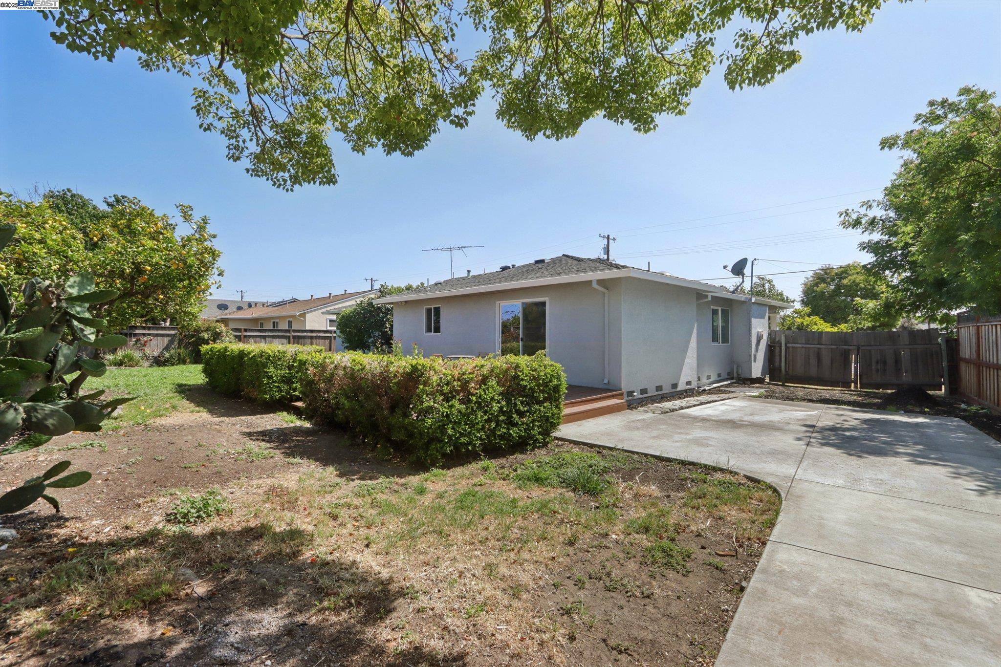 36302 Frobisher Dr, Fremont, California 94536, 3 Bedrooms Bedrooms, 6 Rooms Rooms,2 BathroomsBathrooms,Residential,For Sale,36302 Frobisher Dr,41102613