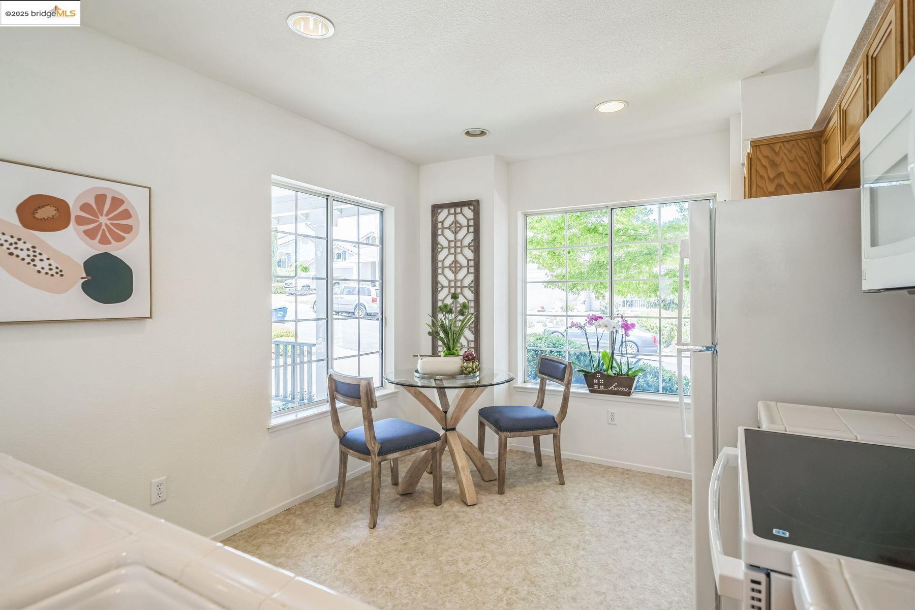Detail Gallery Image 9 of 28 For 570 Fletcher St, Bay Point,  CA 94565 - 3 Beds | 2 Baths