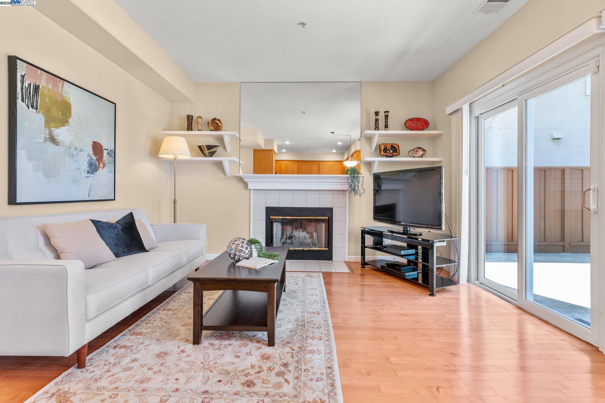 Detail Gallery Image 9 of 46 For 8503 Mahogany Pl, Newark,  CA 94560 - 4 Beds | 2/1 Baths