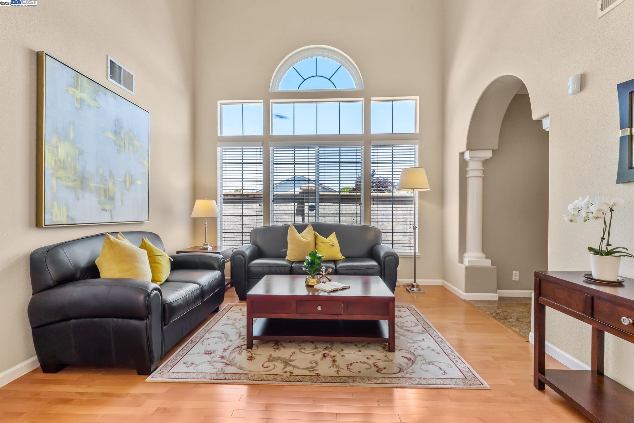 Detail Gallery Image 5 of 46 For 8503 Mahogany Pl, Newark,  CA 94560 - 4 Beds | 2/1 Baths