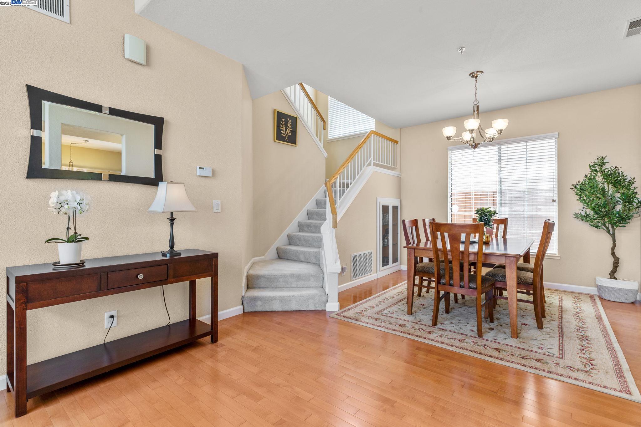 Detail Gallery Image 6 of 46 For 8503 Mahogany Pl, Newark,  CA 94560 - 4 Beds | 2/1 Baths