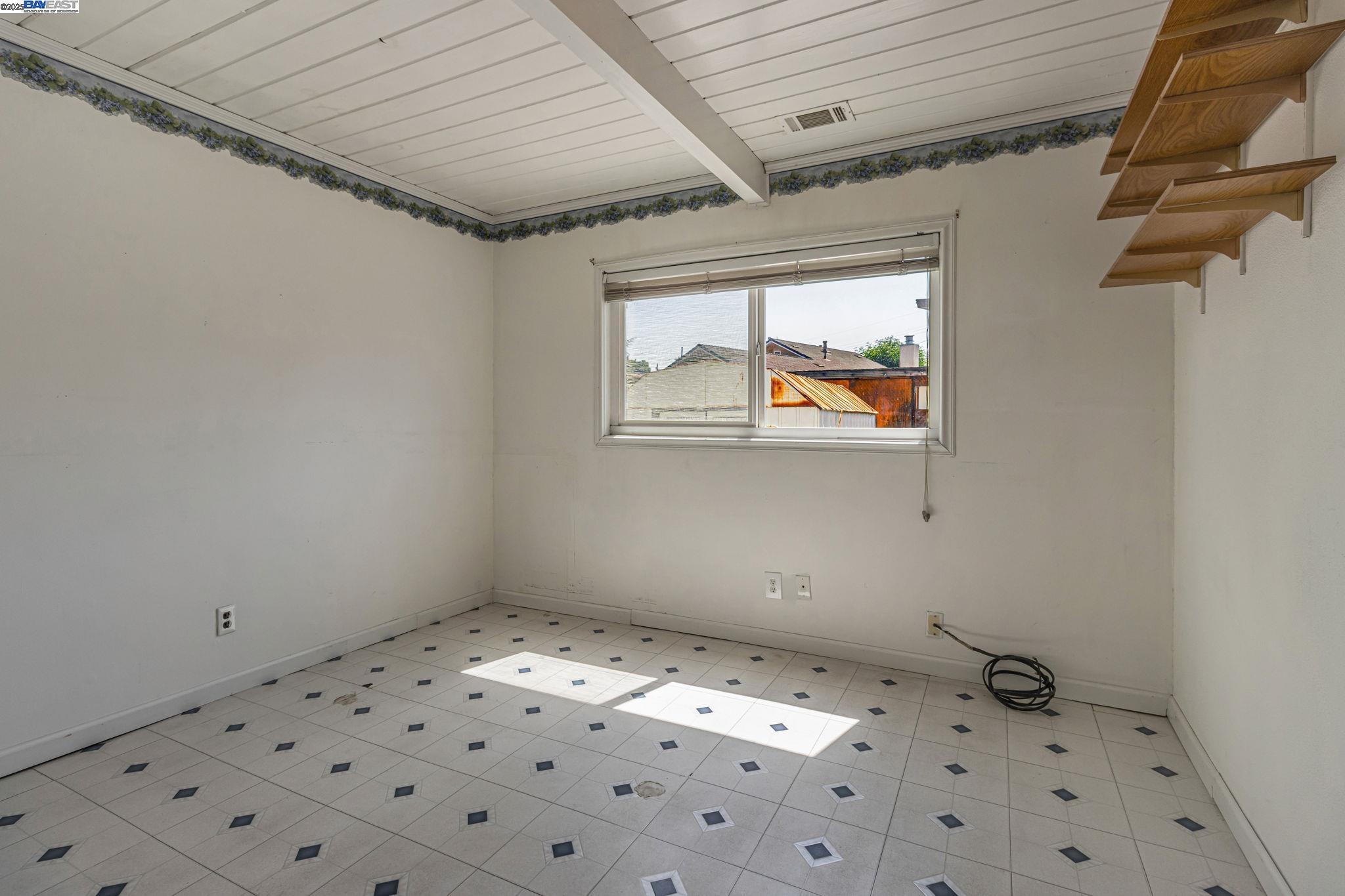 Detail Gallery Image 23 of 33 For 10297 Chrisland Ct, San Jose,  CA 95127 - 5 Beds | 2 Baths