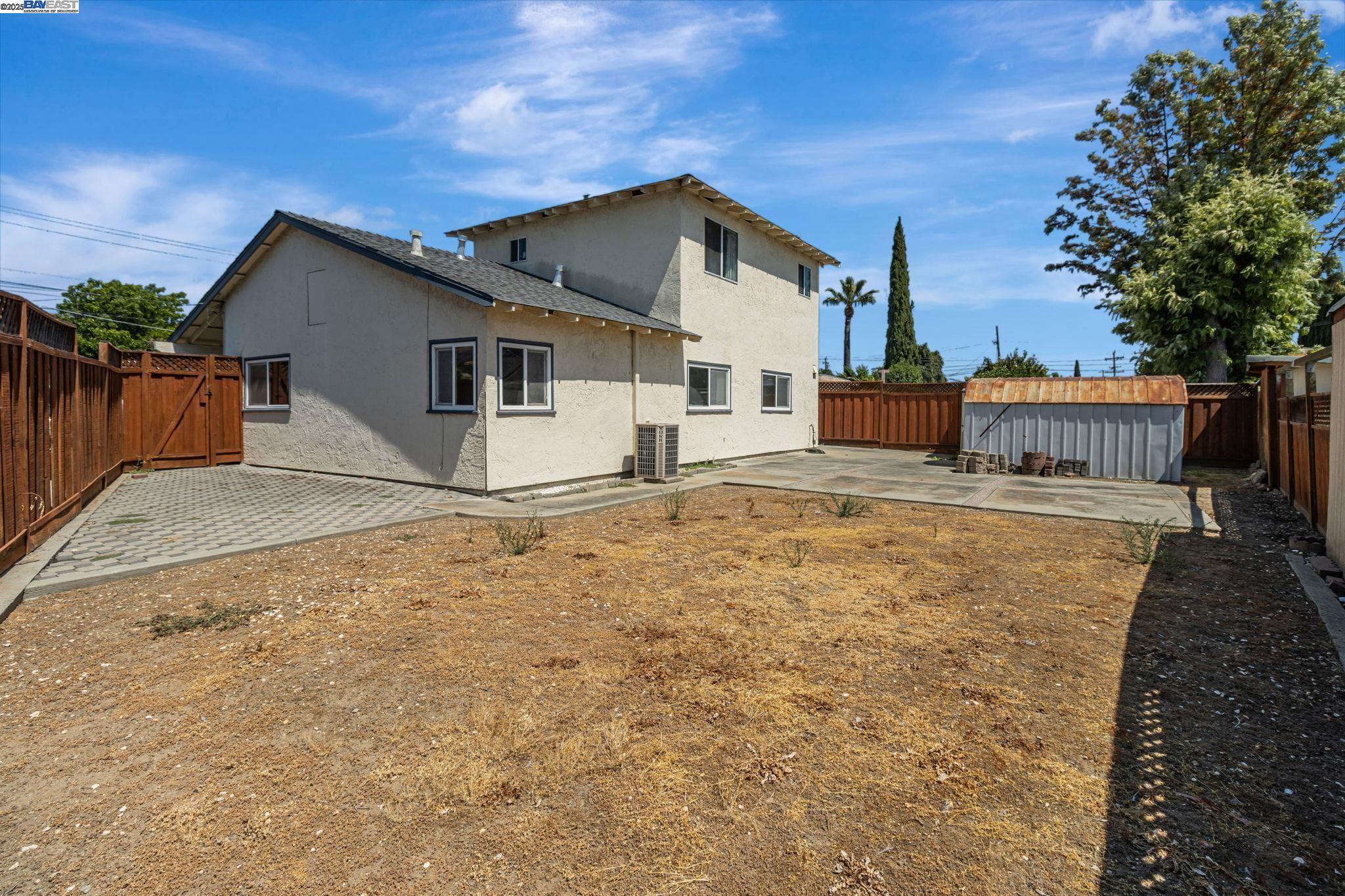 Detail Gallery Image 29 of 33 For 10297 Chrisland Ct, San Jose,  CA 95127 - 5 Beds | 2 Baths