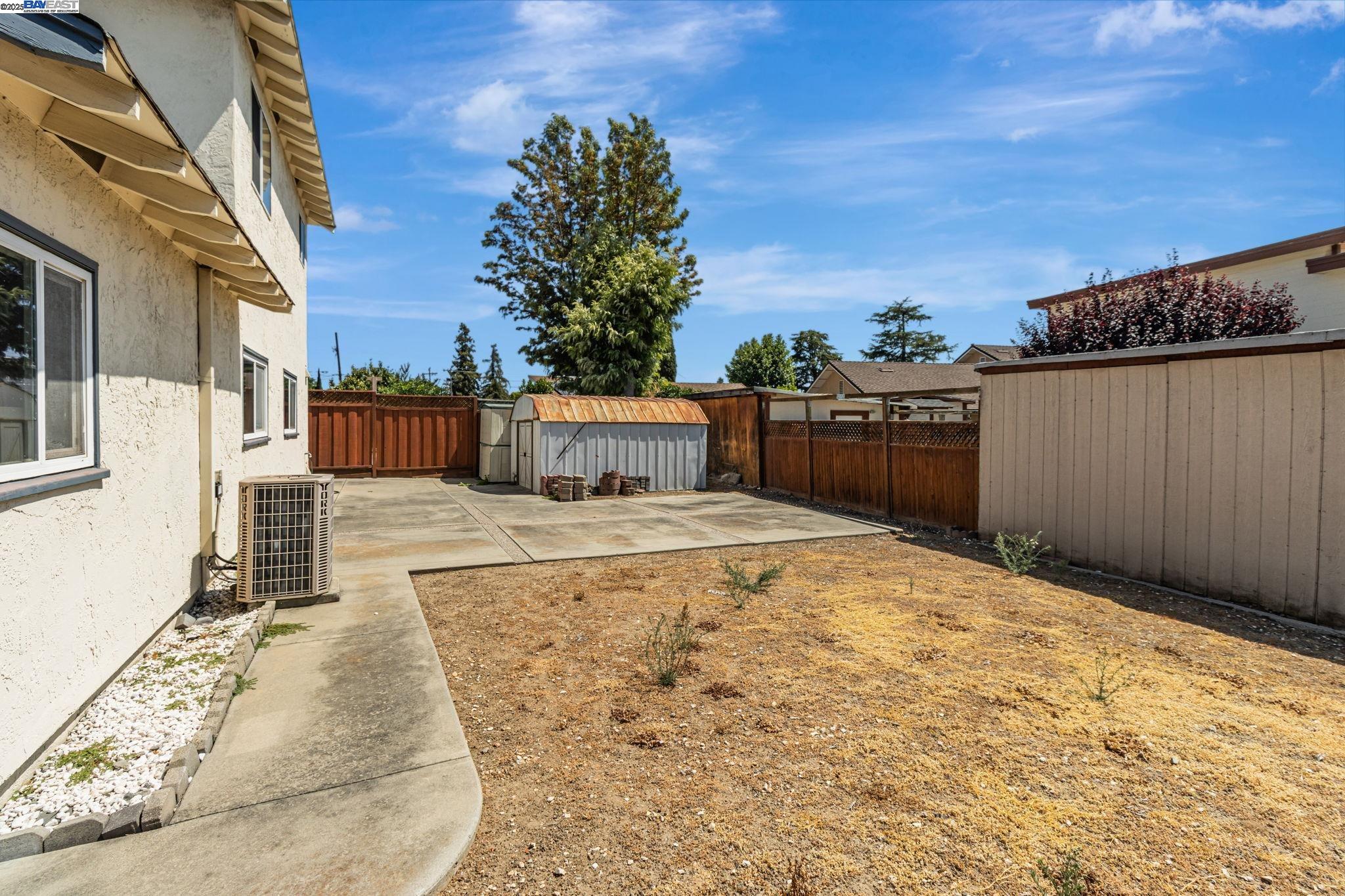 Detail Gallery Image 31 of 33 For 10297 Chrisland Ct, San Jose,  CA 95127 - 5 Beds | 2 Baths