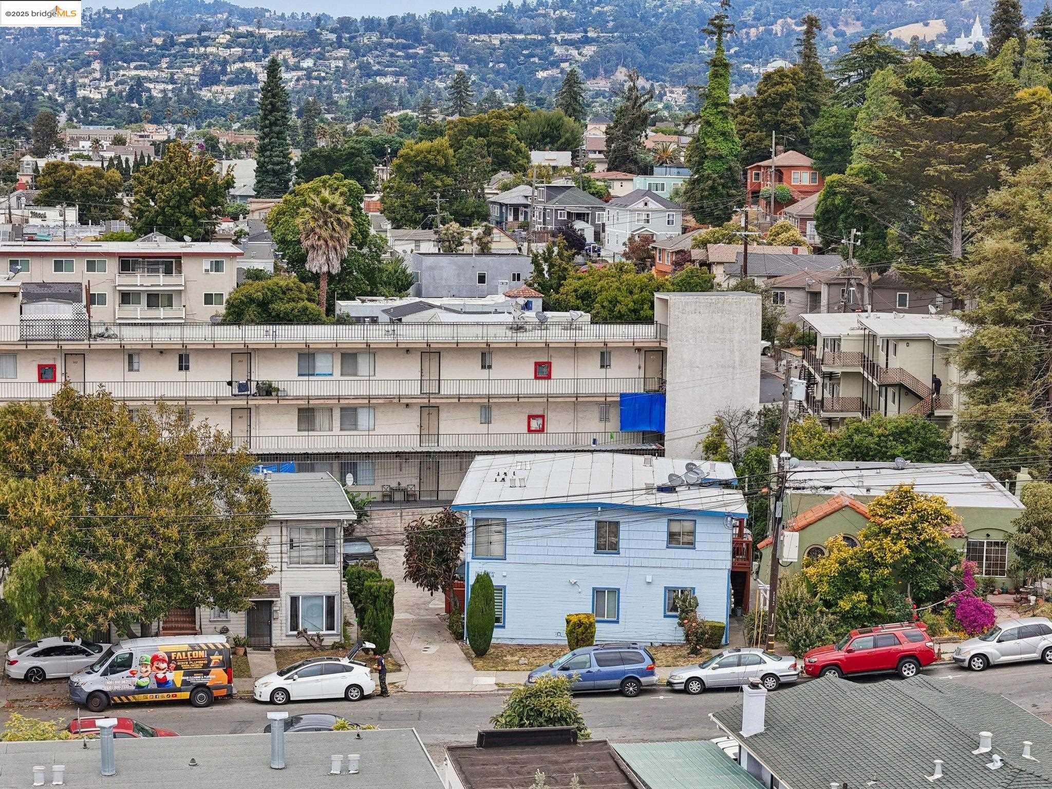 Detail Gallery Image 26 of 27 For 3218 Hyde St, Oakland,  CA 94601 - 4 Beds | 4 Baths