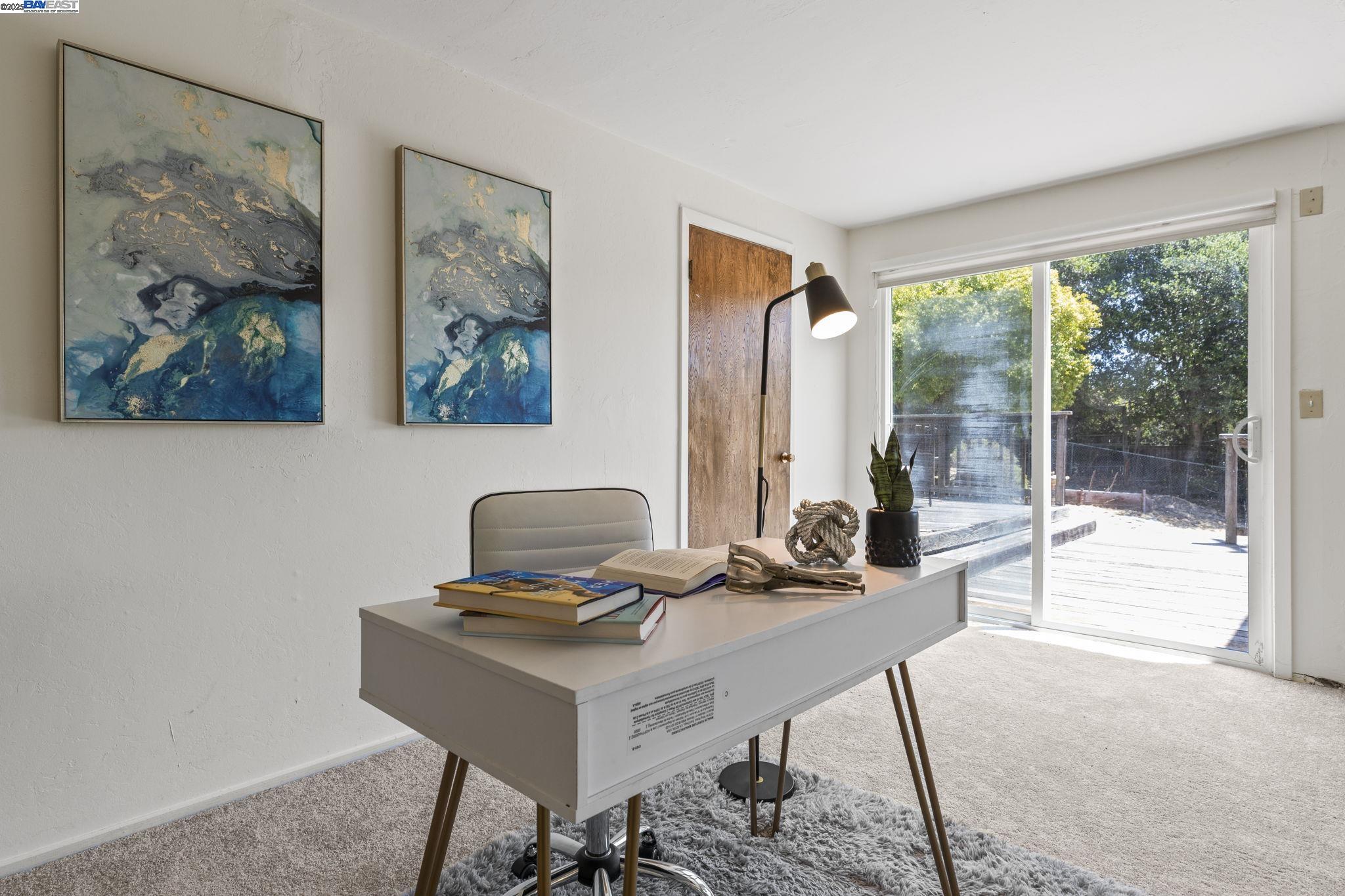 Detail Gallery Image 24 of 31 For 24836 Canyon View Ct, Hayward,  CA 94541 - 3 Beds | 2 Baths