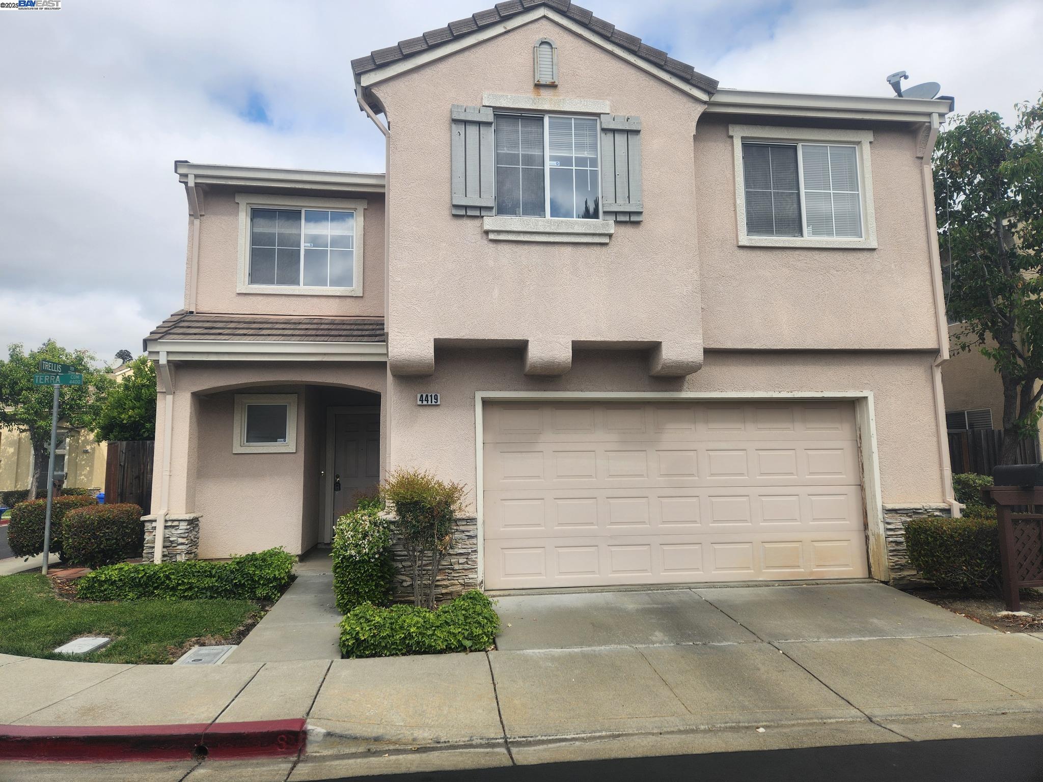 4419 Terra Cmn, Fremont, California 94536, 4 Bedrooms Bedrooms, 7 Rooms Rooms,2 BathroomsBathrooms,Residential Lease,For Rent,4419 Terra Cmn,41102630