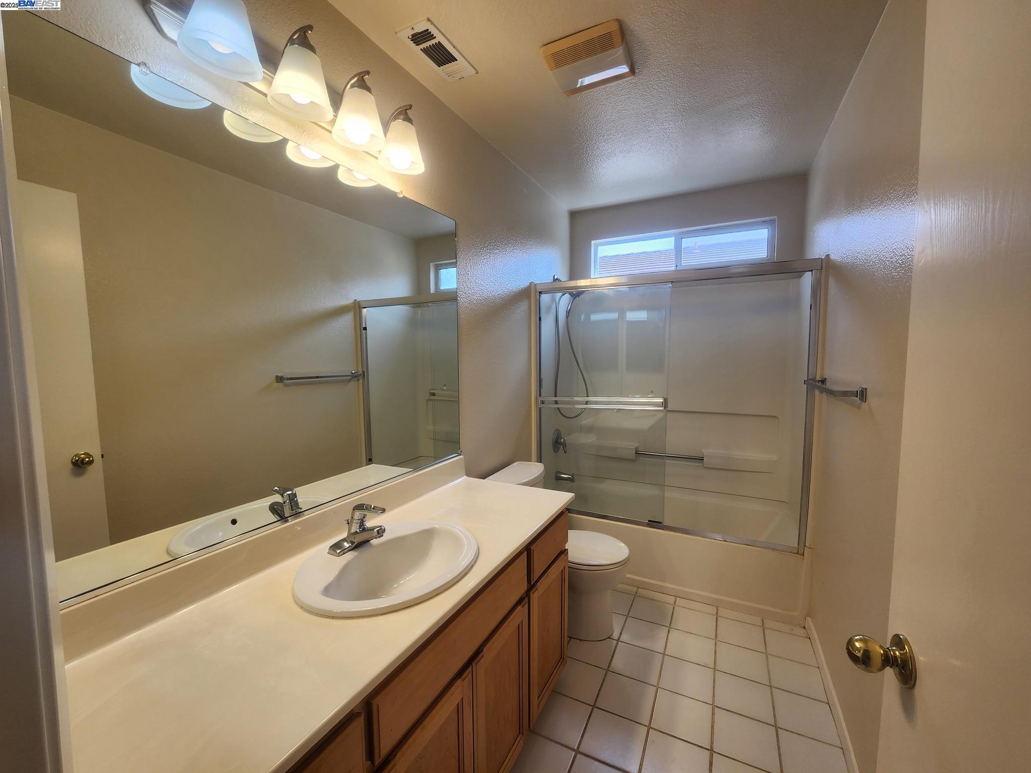 4419 Terra Cmn, Fremont, California 94536, 4 Bedrooms Bedrooms, 7 Rooms Rooms,2 BathroomsBathrooms,Residential Lease,For Rent,4419 Terra Cmn,41102630