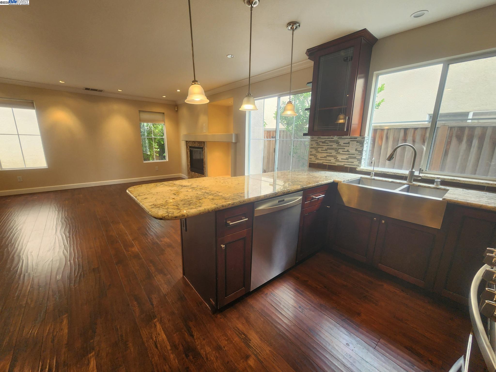 4419 Terra Cmn, Fremont, California 94536, 4 Bedrooms Bedrooms, 7 Rooms Rooms,2 BathroomsBathrooms,Residential Lease,For Rent,4419 Terra Cmn,41102630
