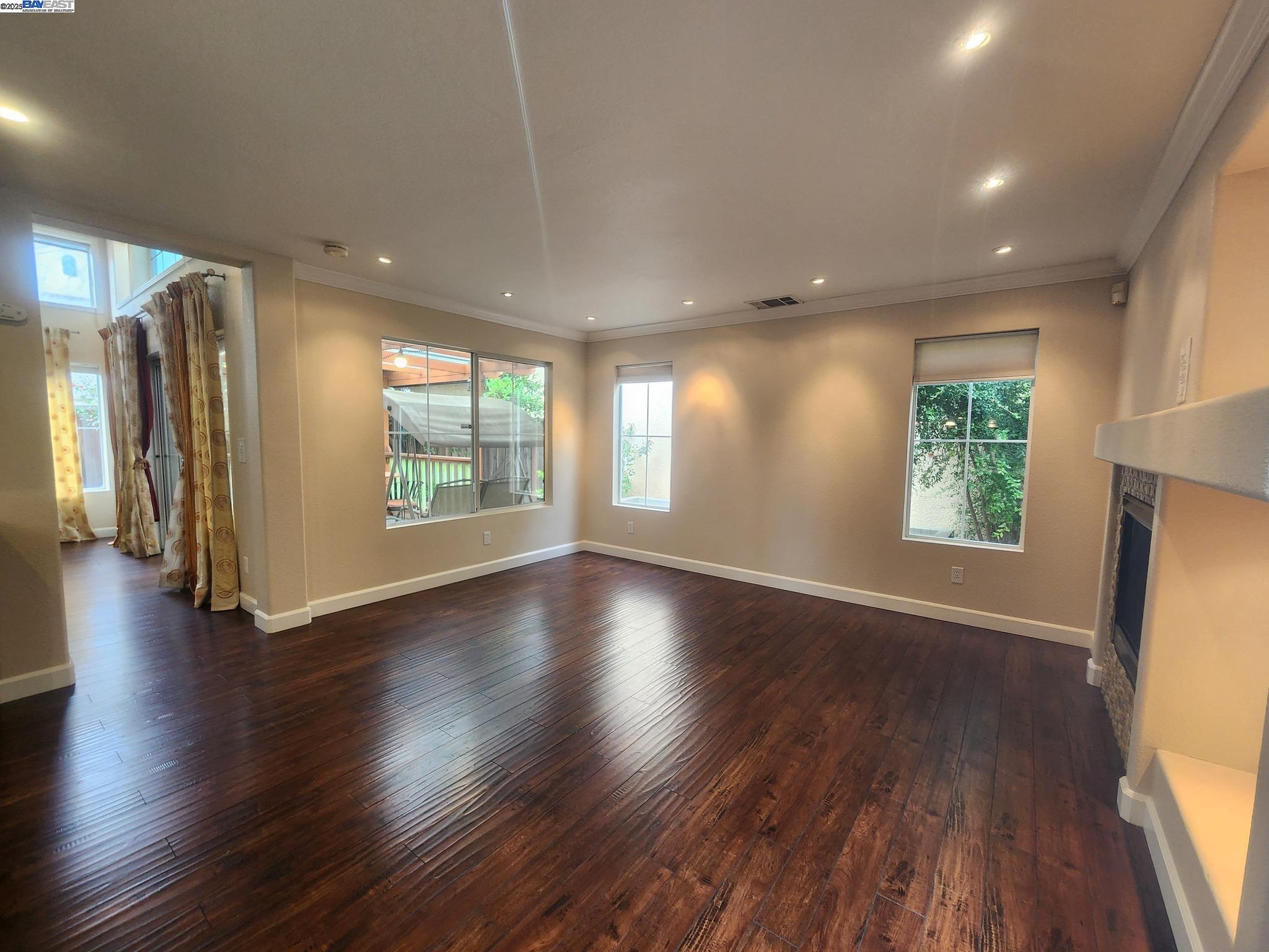 4419 Terra Cmn, Fremont, California 94536, 4 Bedrooms Bedrooms, 7 Rooms Rooms,2 BathroomsBathrooms,Residential Lease,For Rent,4419 Terra Cmn,41102630