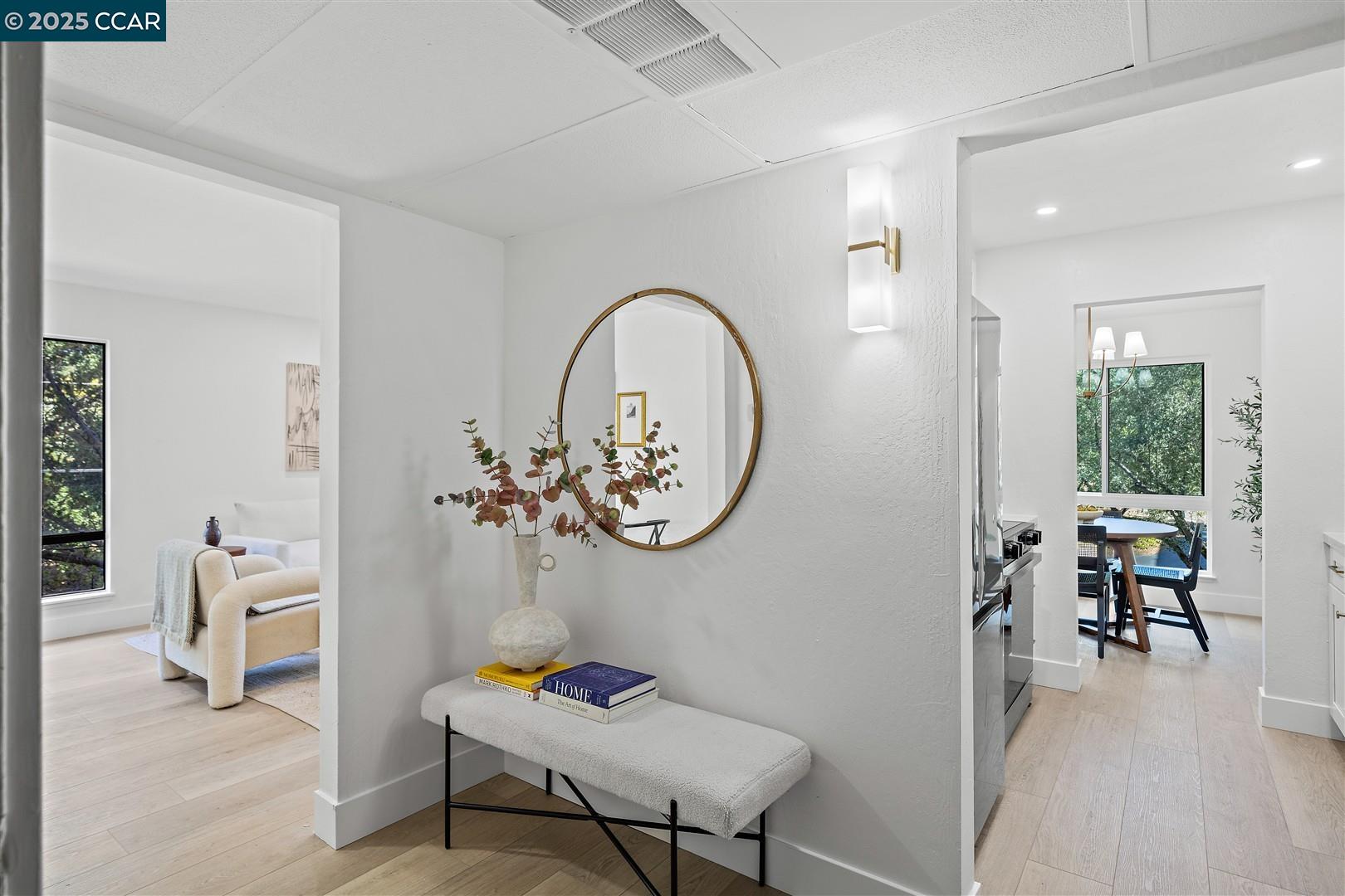 Photo #4: 41102632 Listing 