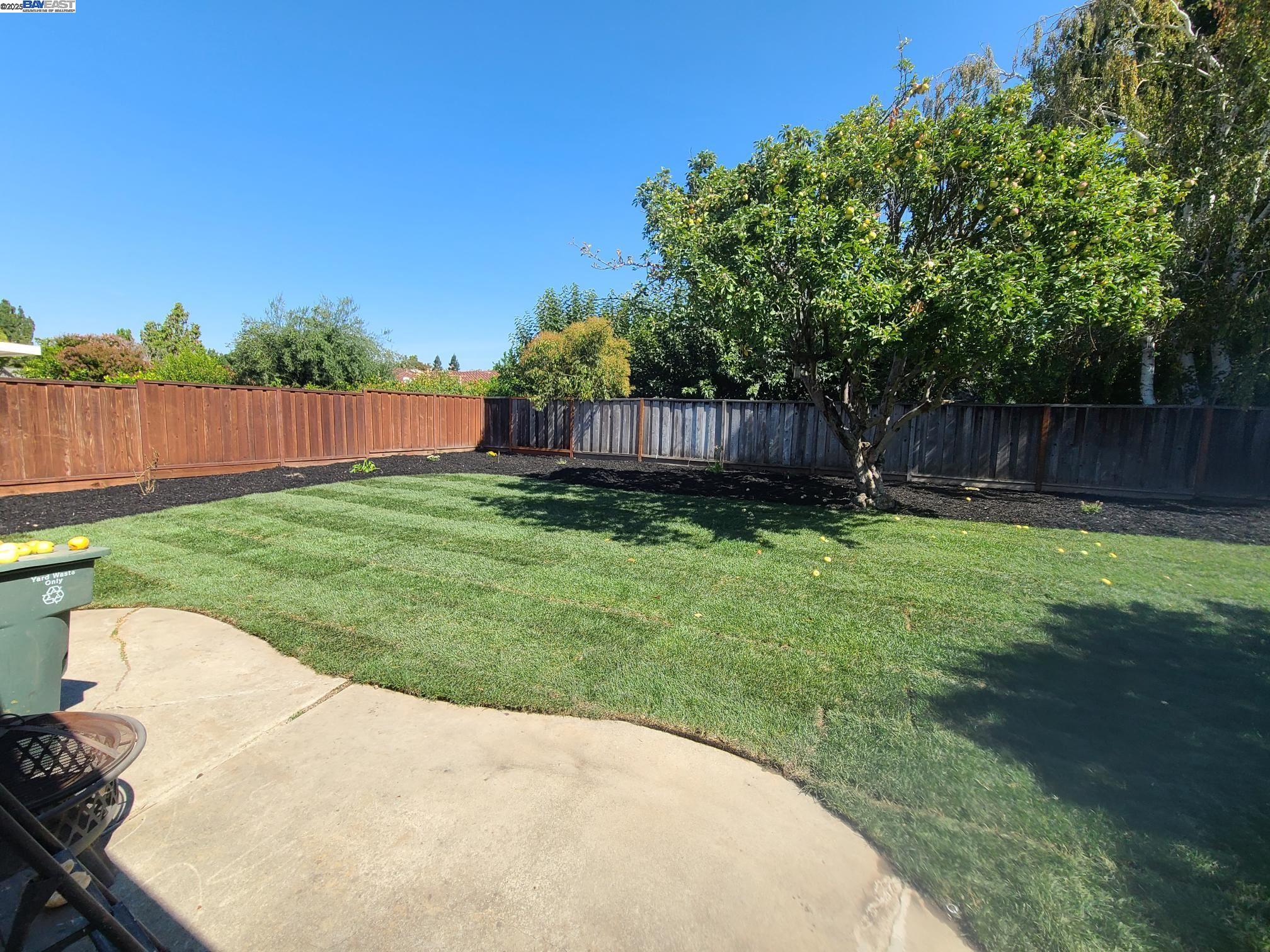 1829 Rosetree Ct, Pleasanton, California 94566, 4 Bedrooms Bedrooms, 8 Rooms Rooms,2 BathroomsBathrooms,Residential Lease,For Rent,1829 Rosetree Ct,41102634