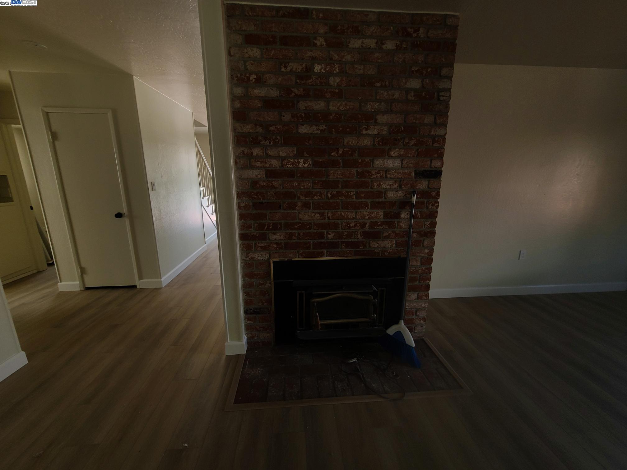 1829 Rosetree Ct, Pleasanton, California 94566, 4 Bedrooms Bedrooms, 8 Rooms Rooms,2 BathroomsBathrooms,Residential Lease,For Rent,1829 Rosetree Ct,41102634