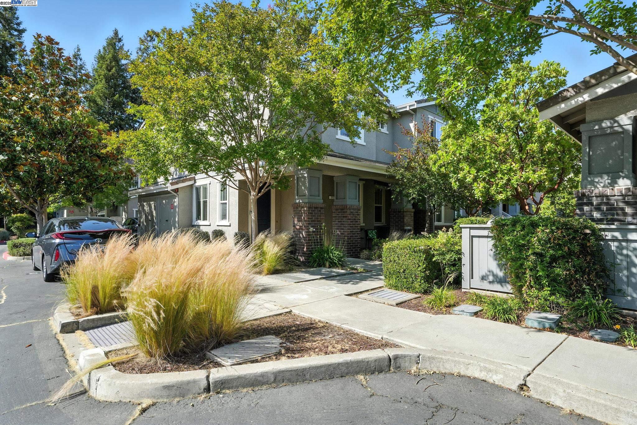 Photo #2: 41102637 Listing 