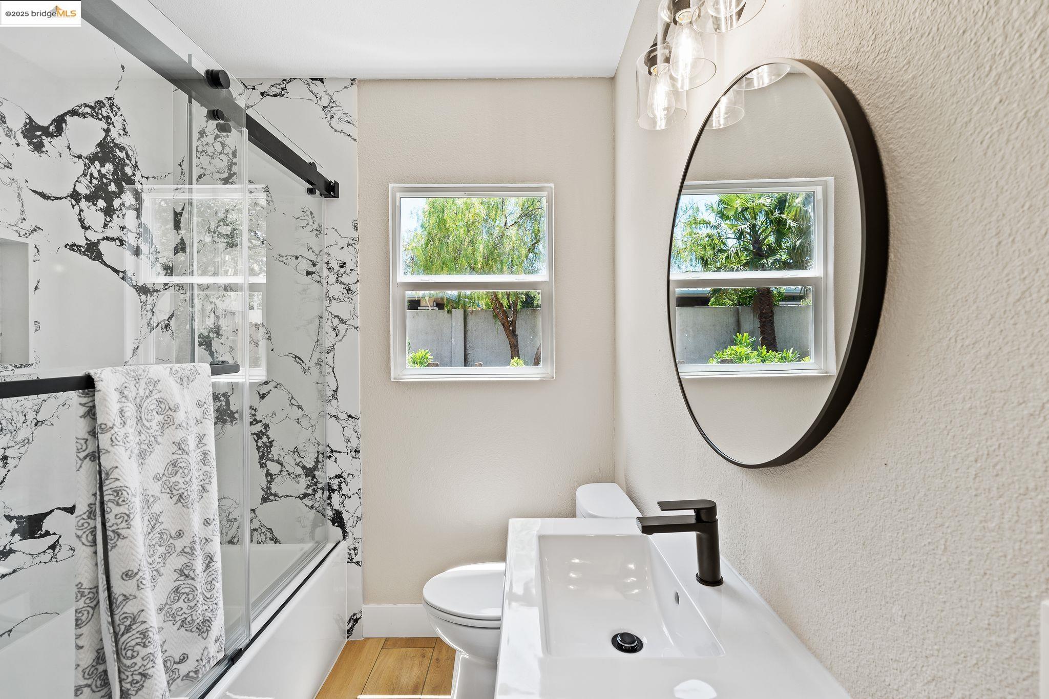 Detail Gallery Image 29 of 51 For 116 Oak Pl, Pittsburg,  CA 94565 - 3 Beds | 1 Baths