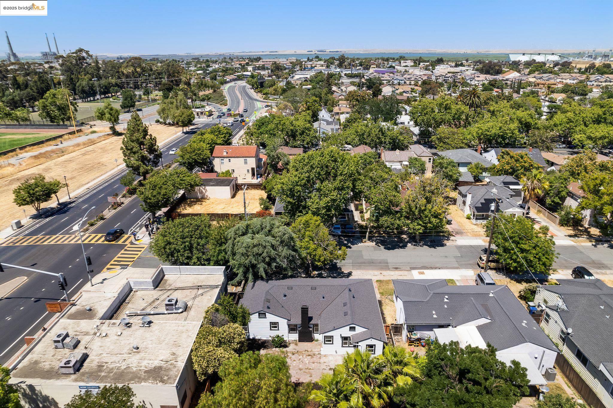 Detail Gallery Image 48 of 51 For 116 Oak Pl, Pittsburg,  CA 94565 - 3 Beds | 1 Baths