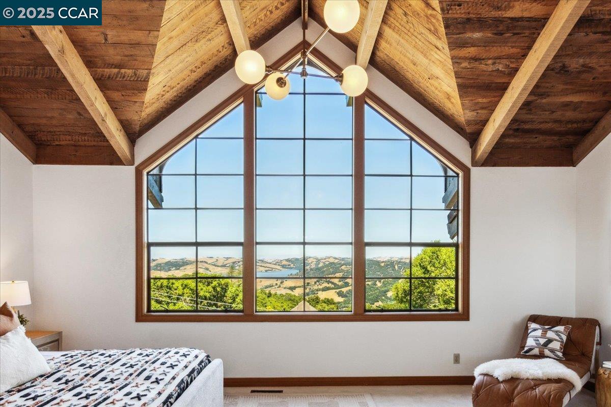 Detail Gallery Image 21 of 35 For 357 El Toyonal, Orinda,  CA 94563 - 3 Beds | 2 Baths