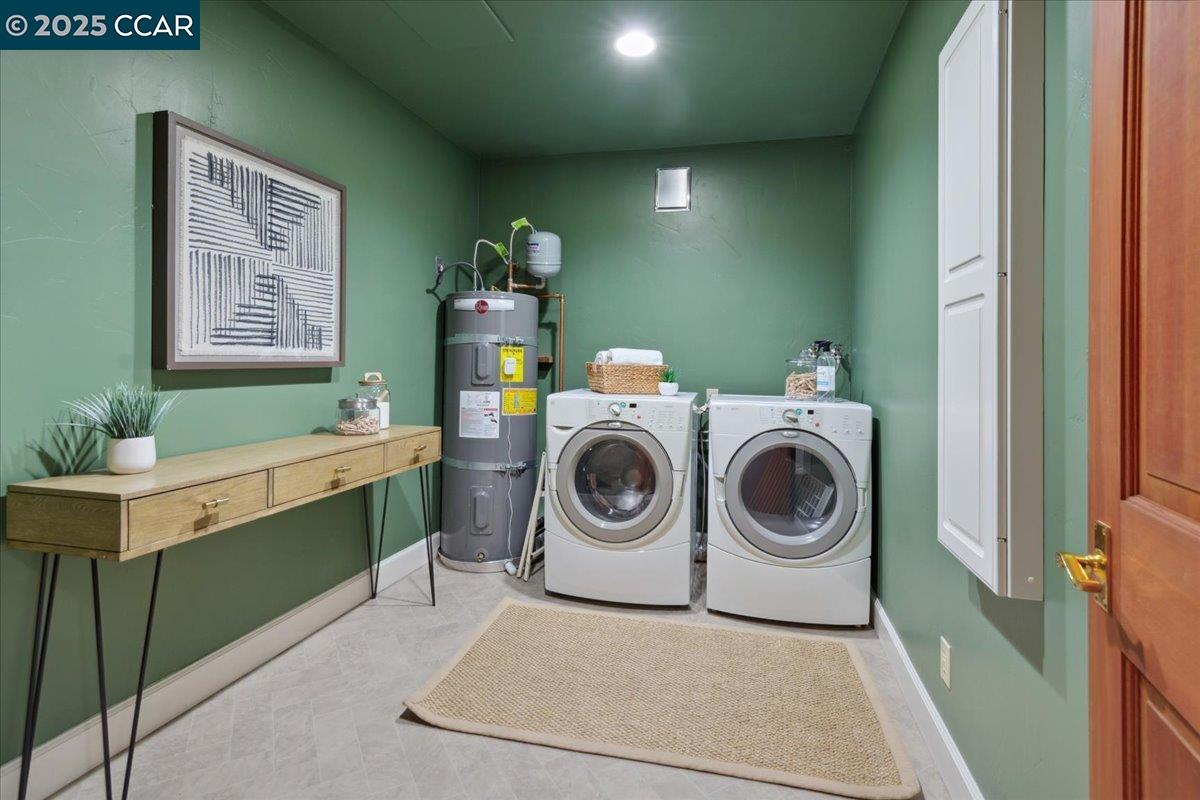 Detail Gallery Image 27 of 35 For 357 El Toyonal, Orinda,  CA 94563 - 3 Beds | 2 Baths