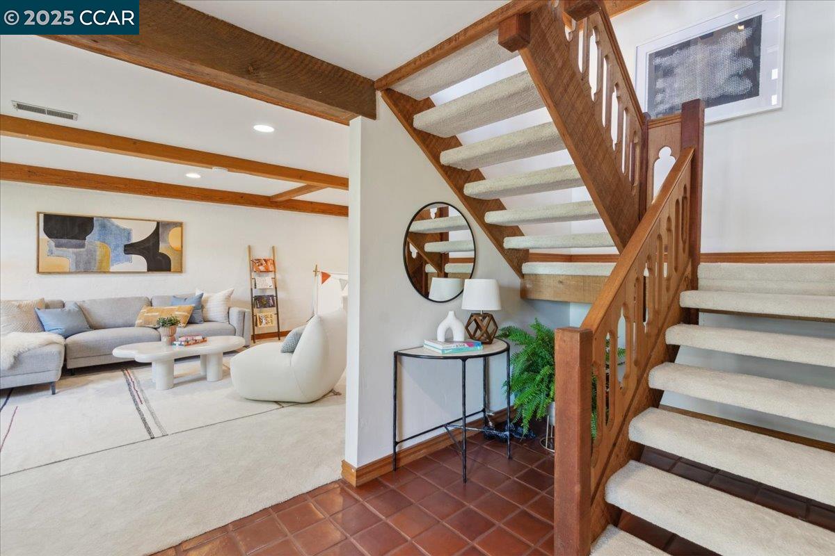 Detail Gallery Image 28 of 35 For 357 El Toyonal, Orinda,  CA 94563 - 3 Beds | 2 Baths