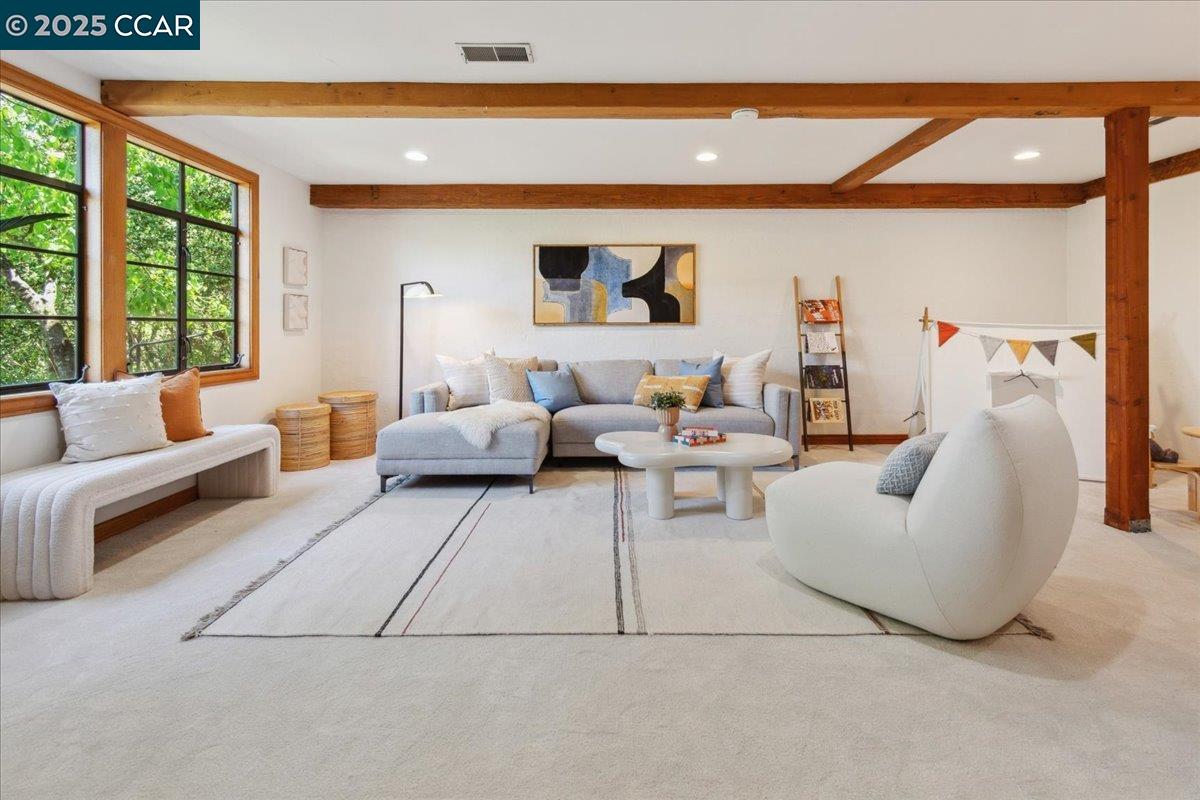 Detail Gallery Image 29 of 35 For 357 El Toyonal, Orinda,  CA 94563 - 3 Beds | 2 Baths