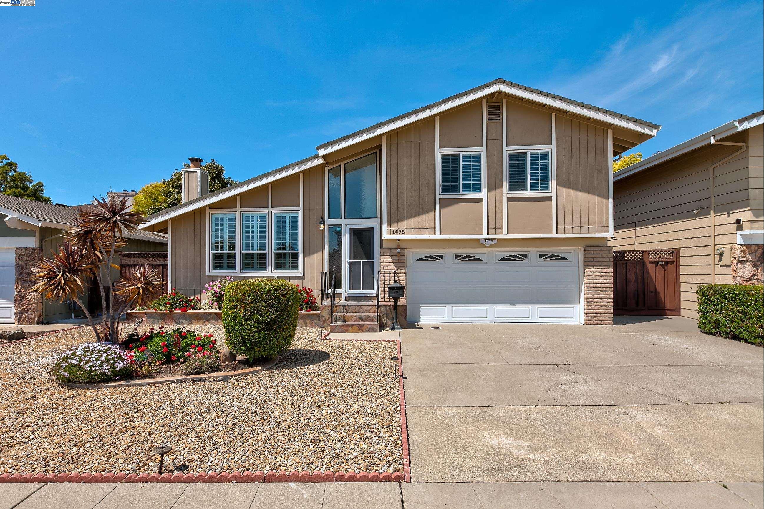 Detail Gallery Image 1 of 1 For 1475 Fry Ln, Hayward,  CA 94545 - 3 Beds | 3 Baths