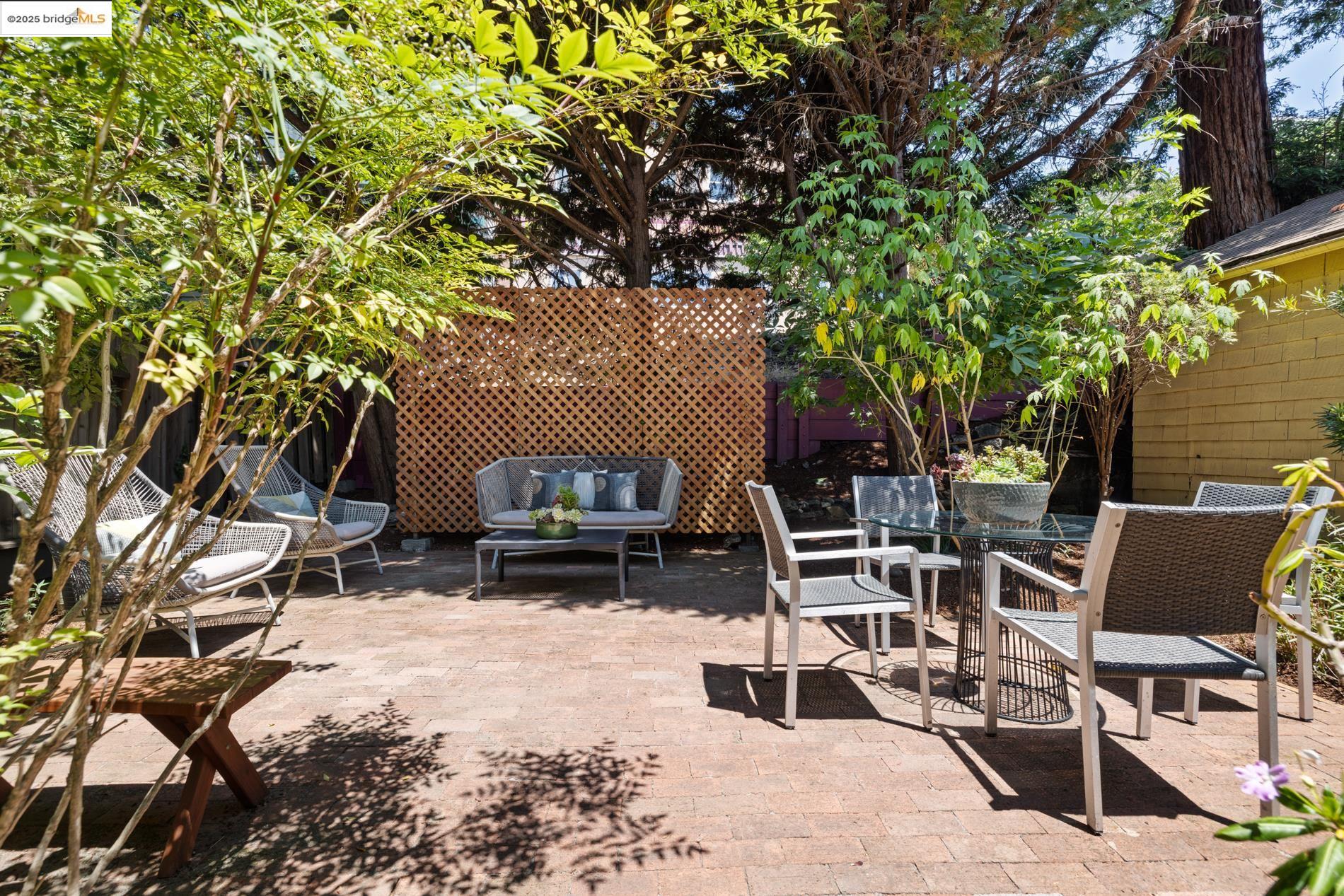 Detail Gallery Image 42 of 49 For 971 Santa Barbara Rd, Berkeley,  CA 94707 - 5 Beds | 3 Baths