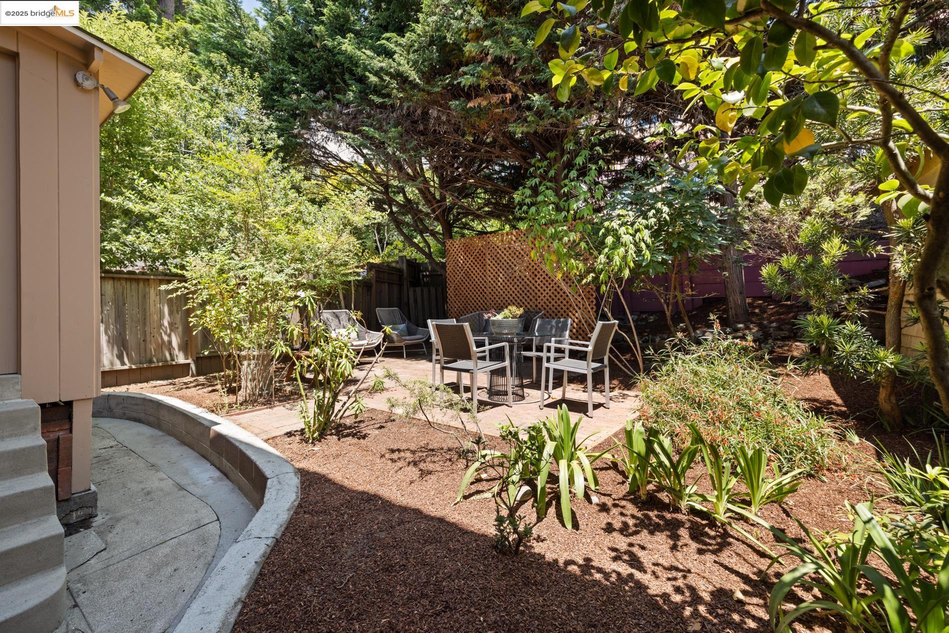 Detail Gallery Image 44 of 49 For 971 Santa Barbara Rd, Berkeley,  CA 94707 - 5 Beds | 3 Baths