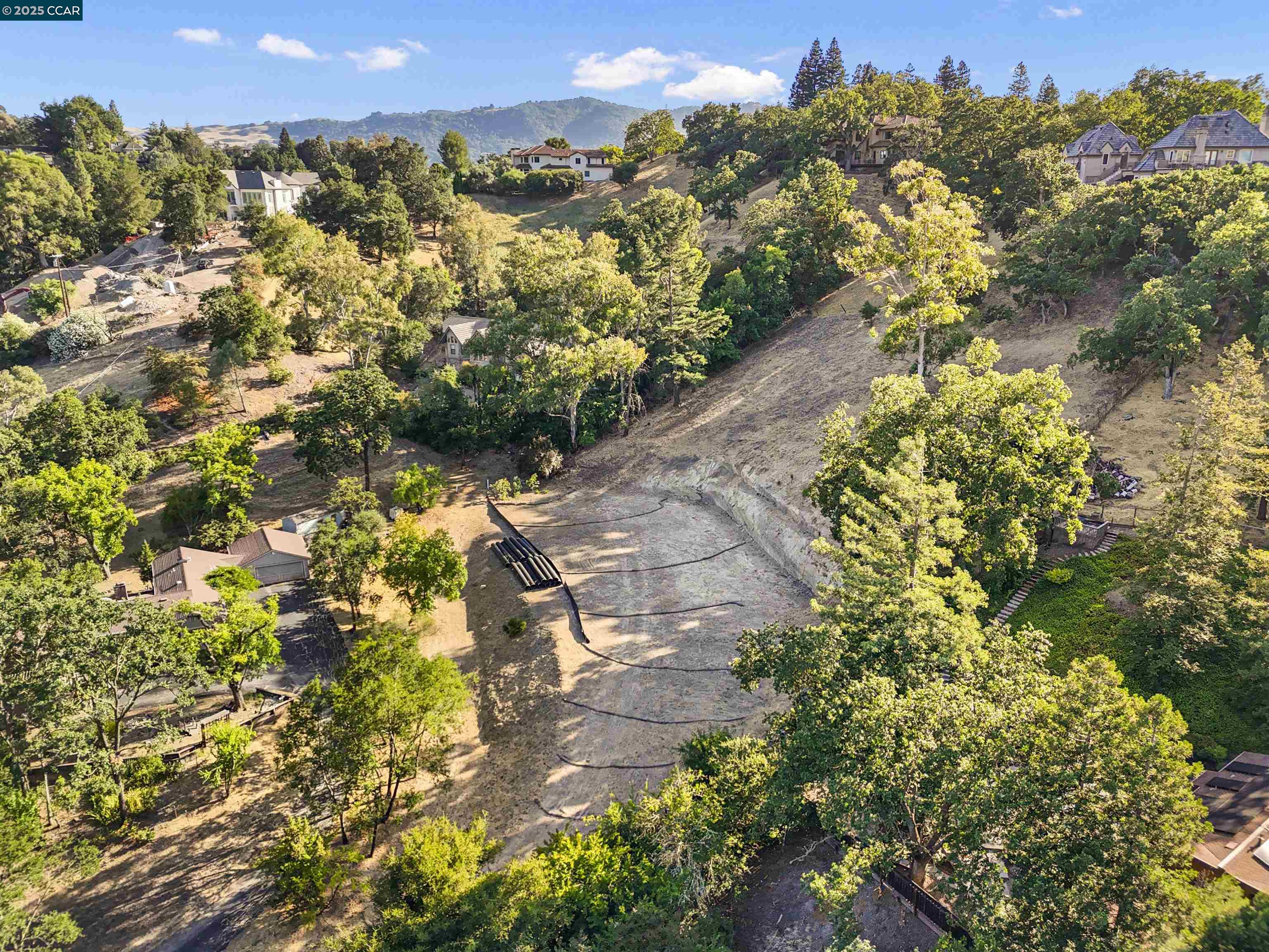Detail Gallery Image 12 of 31 For 221 Dean Rd, Alamo,  CA 94507 - – Beds | – Baths