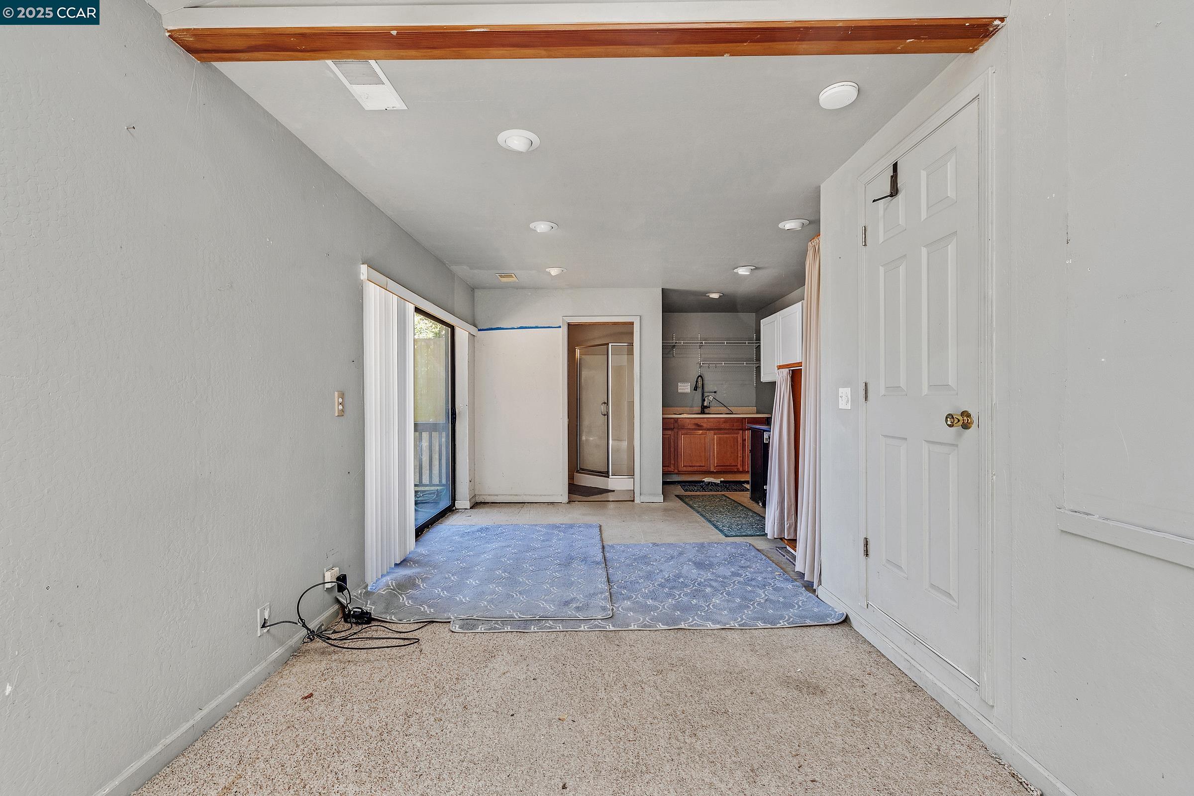 Detail Gallery Image 18 of 25 For 119 Lincoln Dr, Sausalito,  CA 94965 - 2 Beds | 2/1 Baths