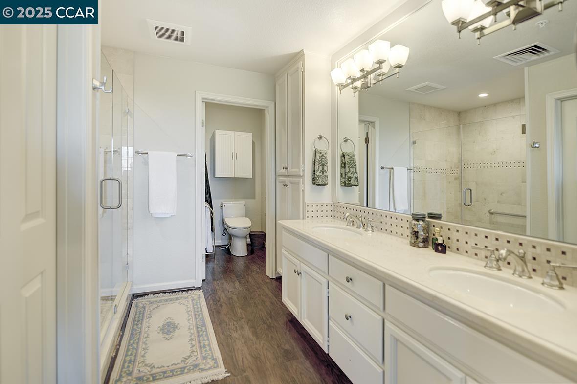 Photo #18: 41102649 Listing: Photo #18