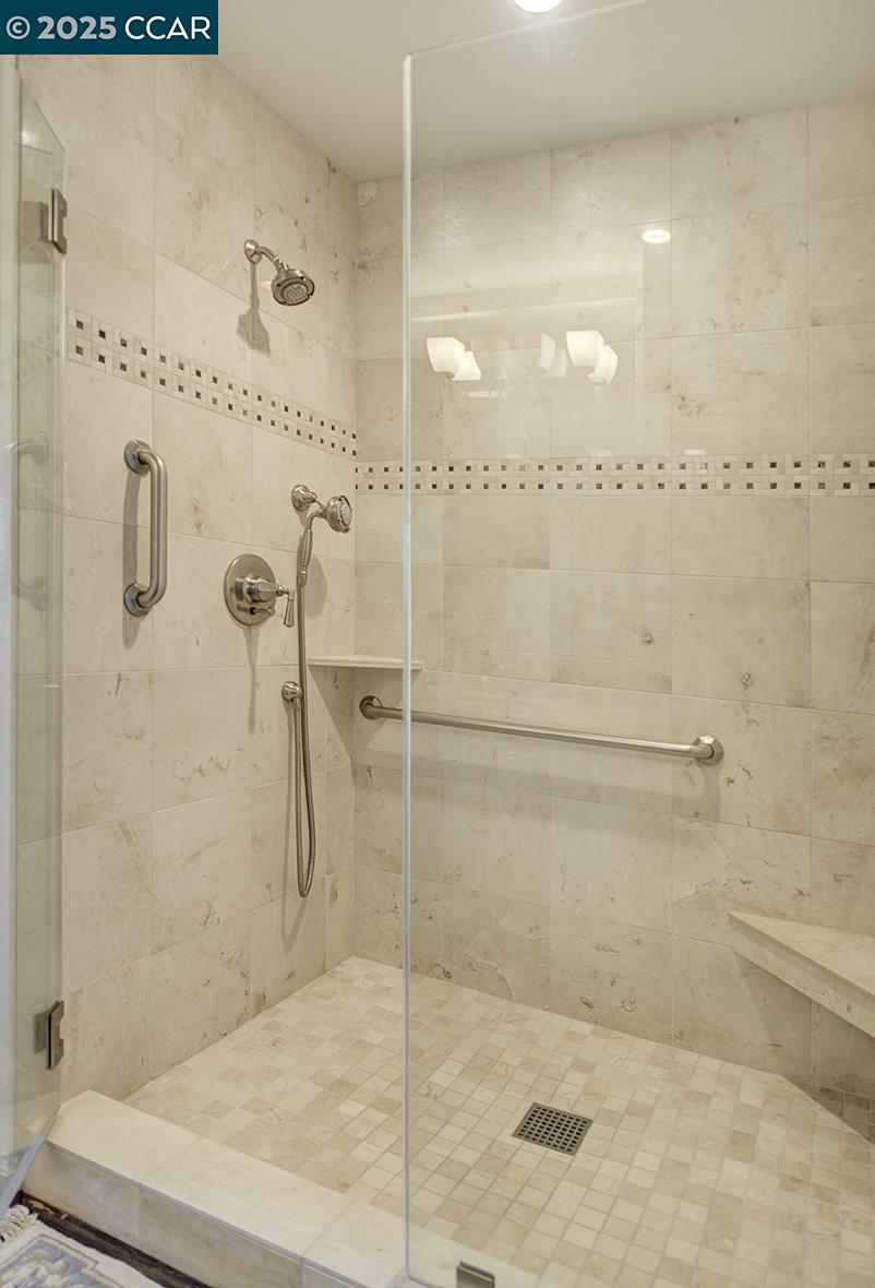 Photo #20: 41102649 Listing: Photo #20